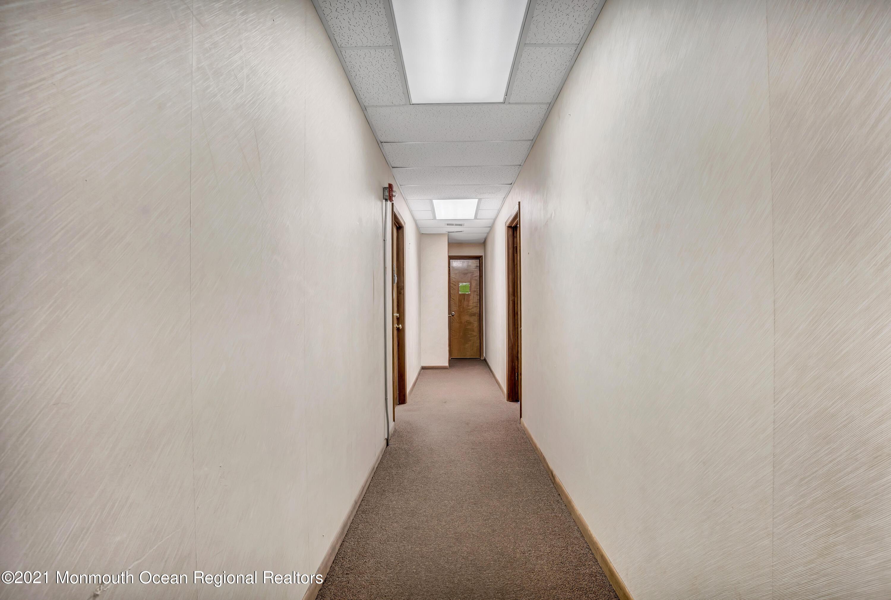 Common Hallway/Second Floor