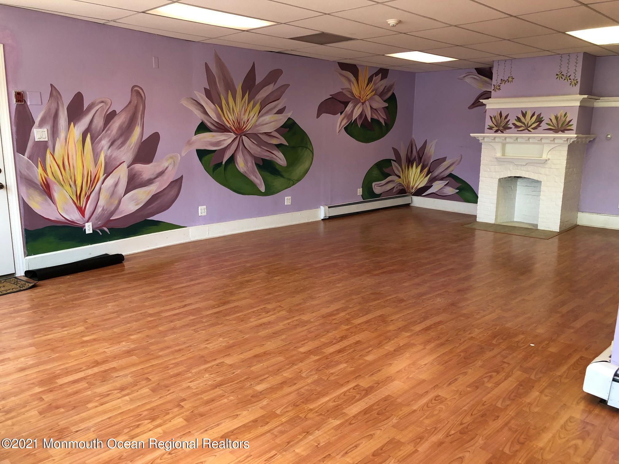 Photo of 214 Main Street, Avon-by-the-sea NJ 07717