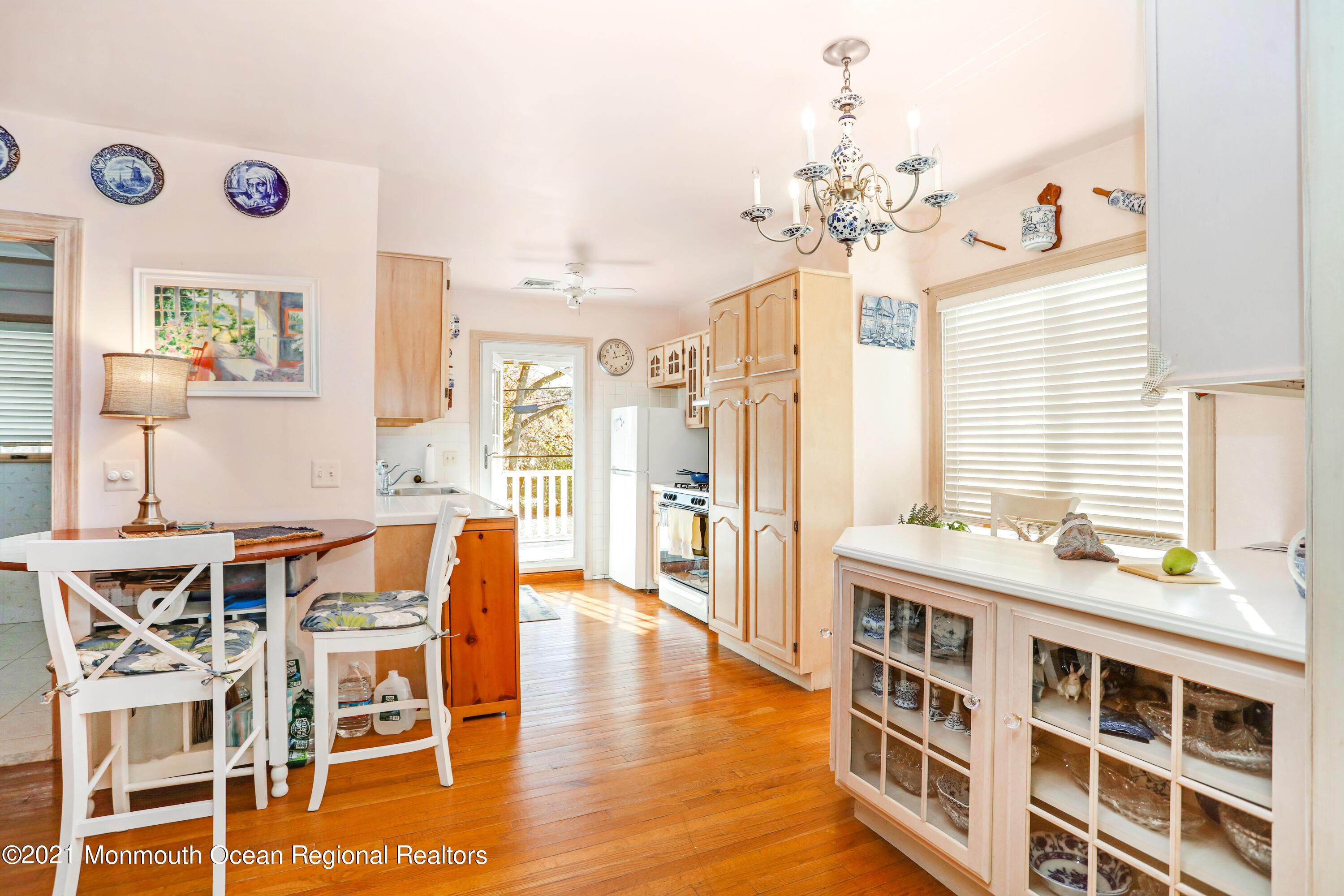 Photo of 802 7th Avenue, Sea Girt NJ 08750