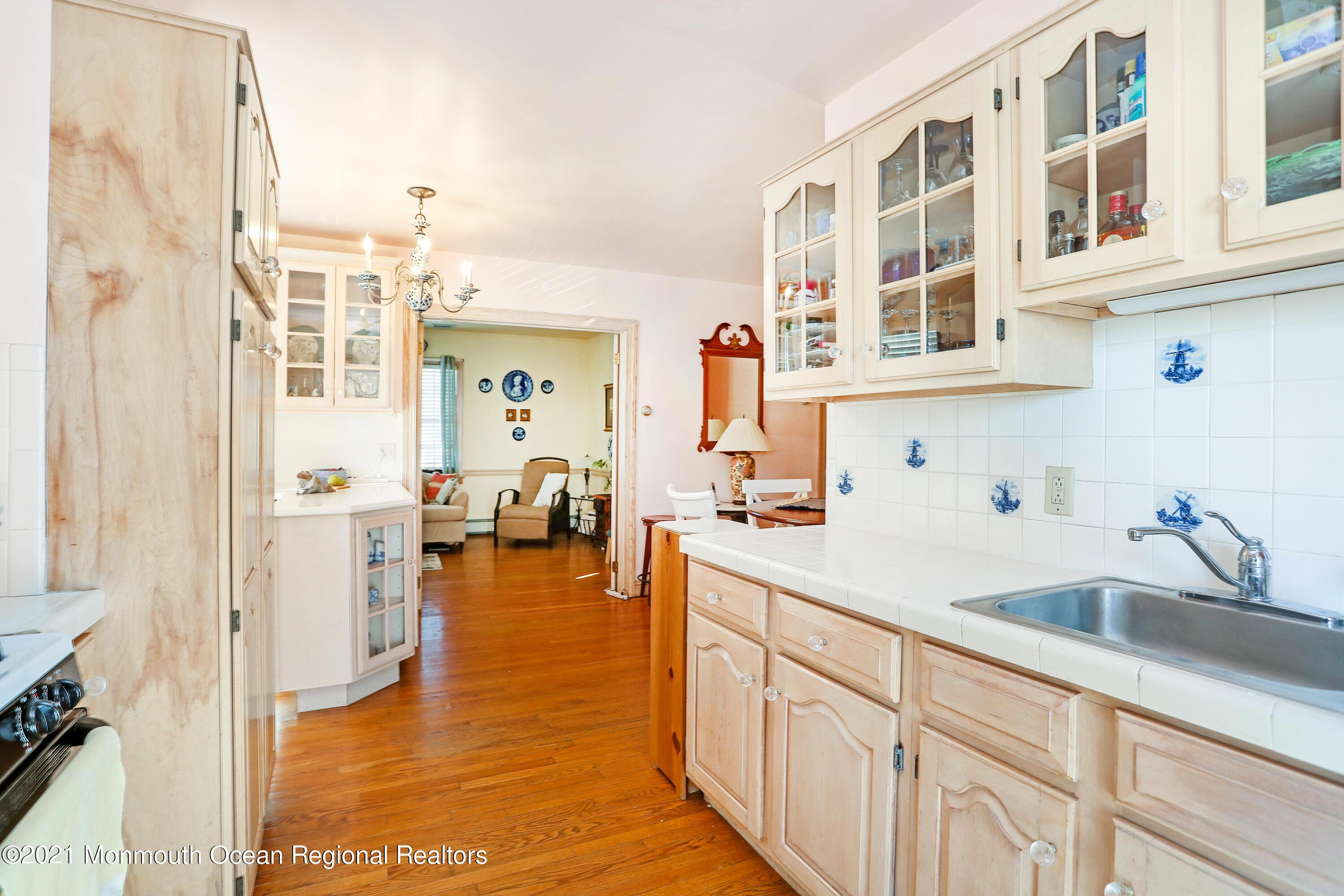 Photo of 802 7th Avenue, Sea Girt NJ 08750