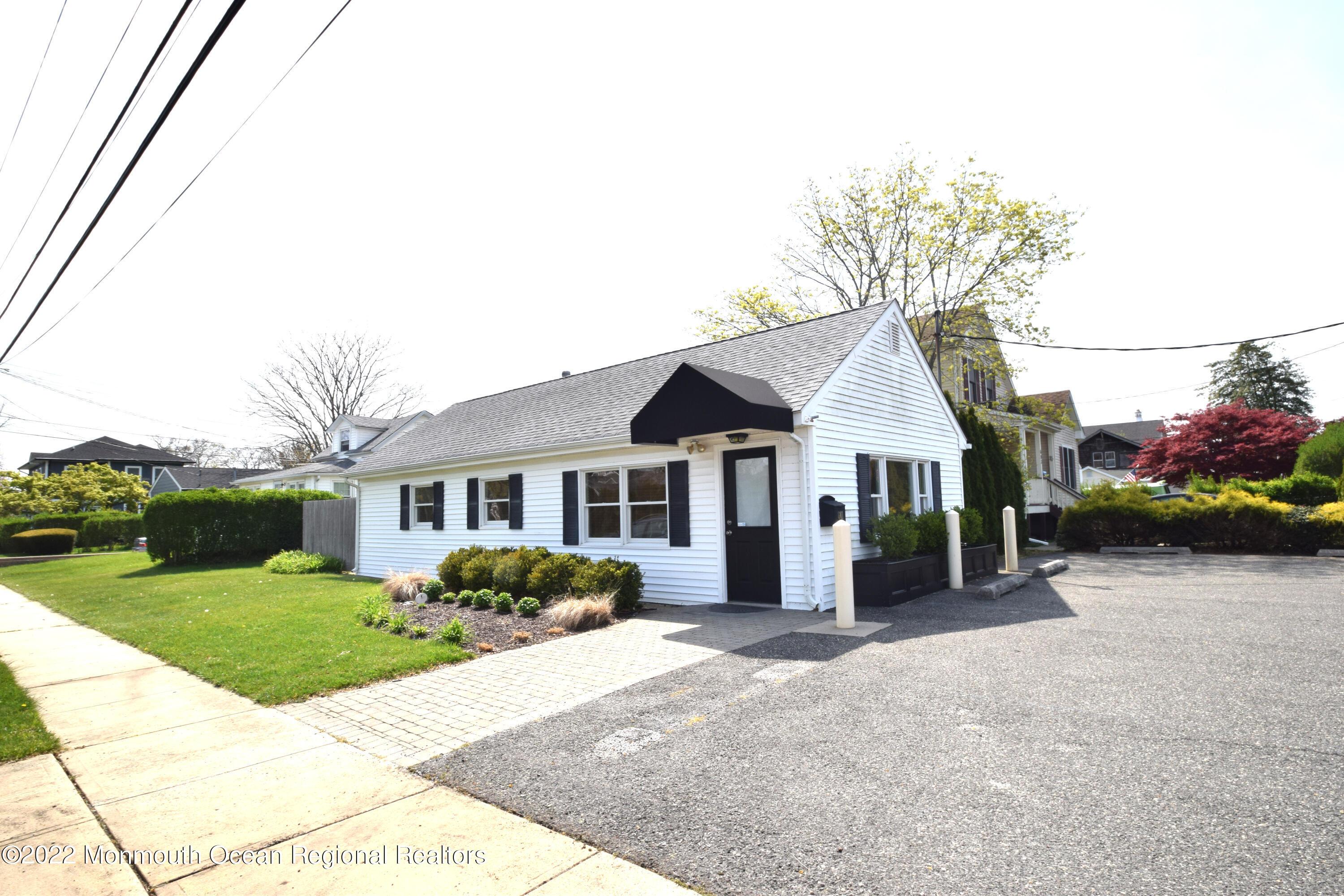 Photo of 601 Warren Avenue, Spring Lake Heights NJ 07762