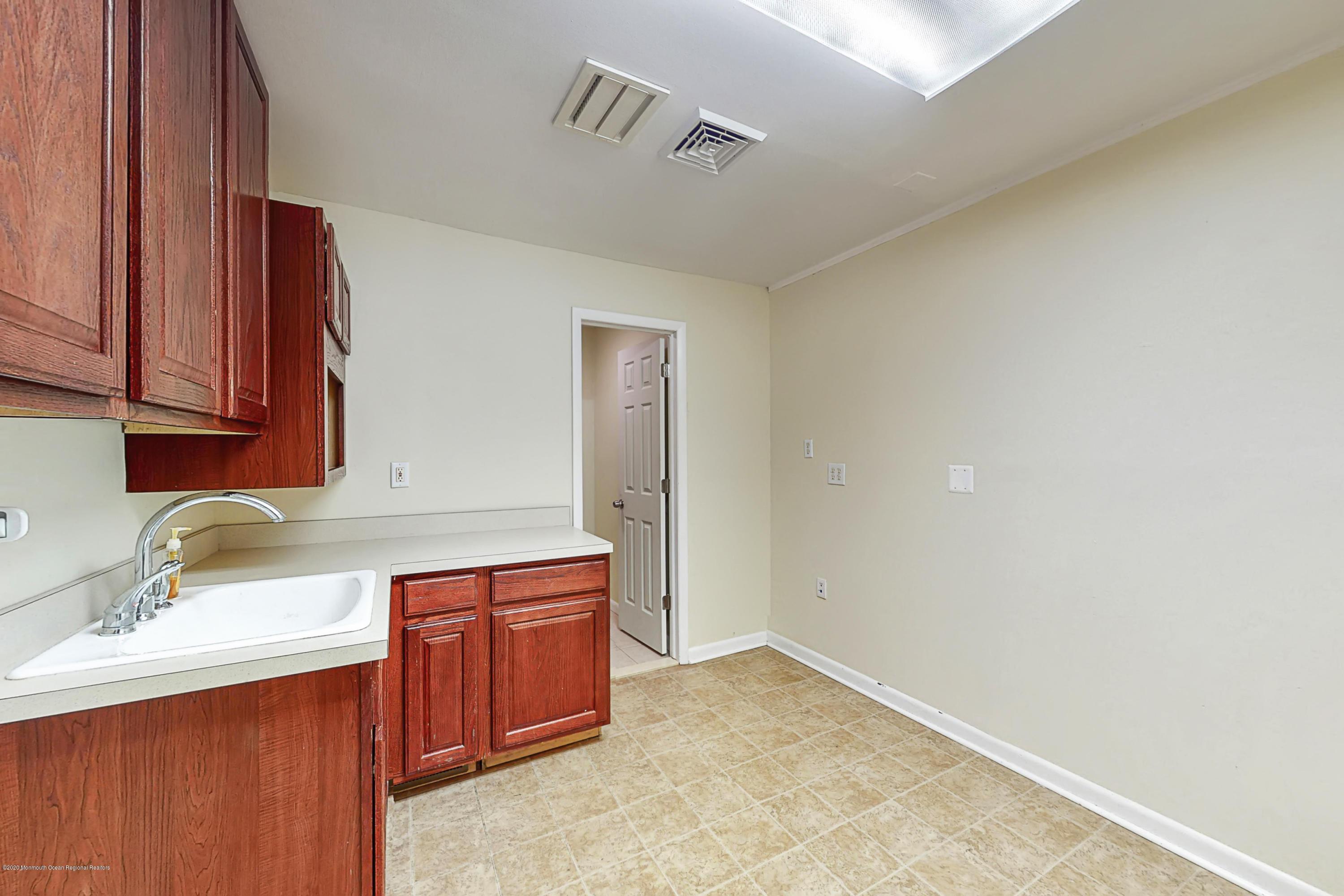 Photo of 800 State Route 71 2, Sea Girt NJ 08750