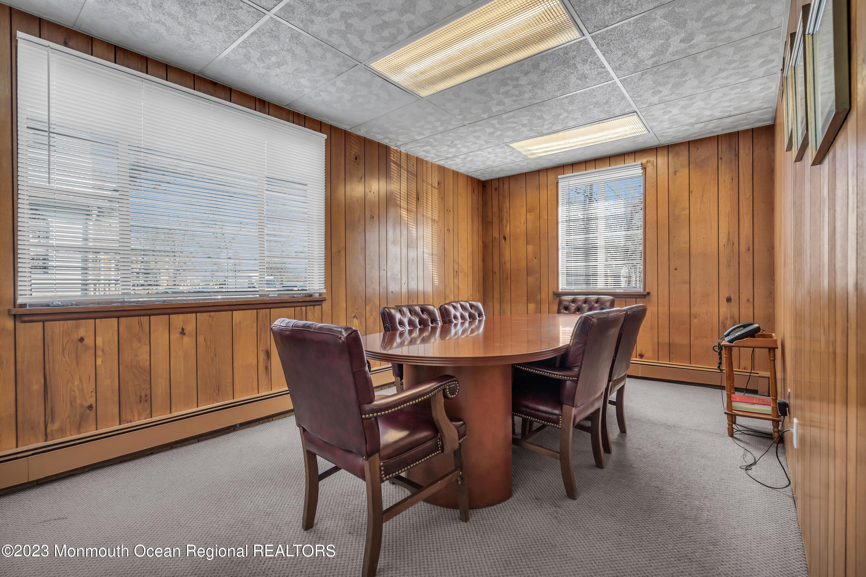 Private Office / Conference Room