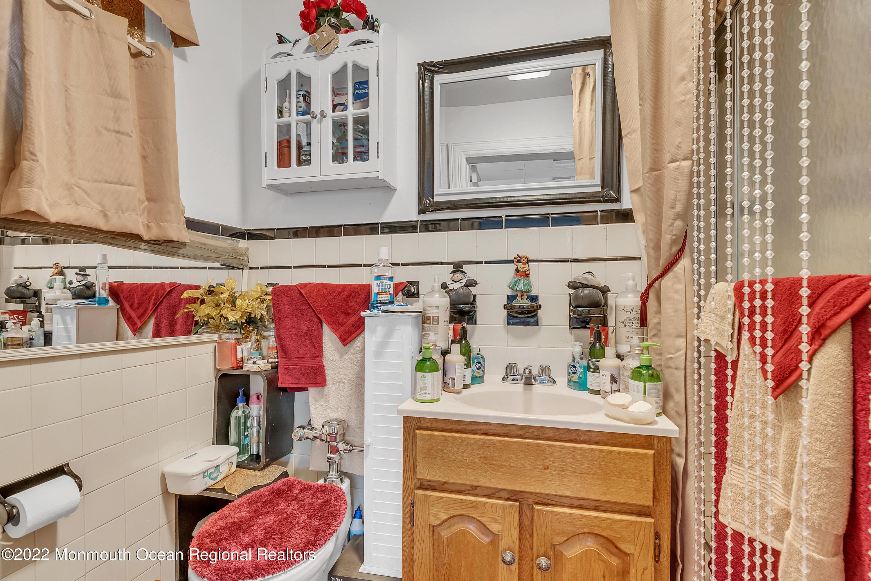 Photo of 321-323 Main Street, Bradley Beach NJ 07720