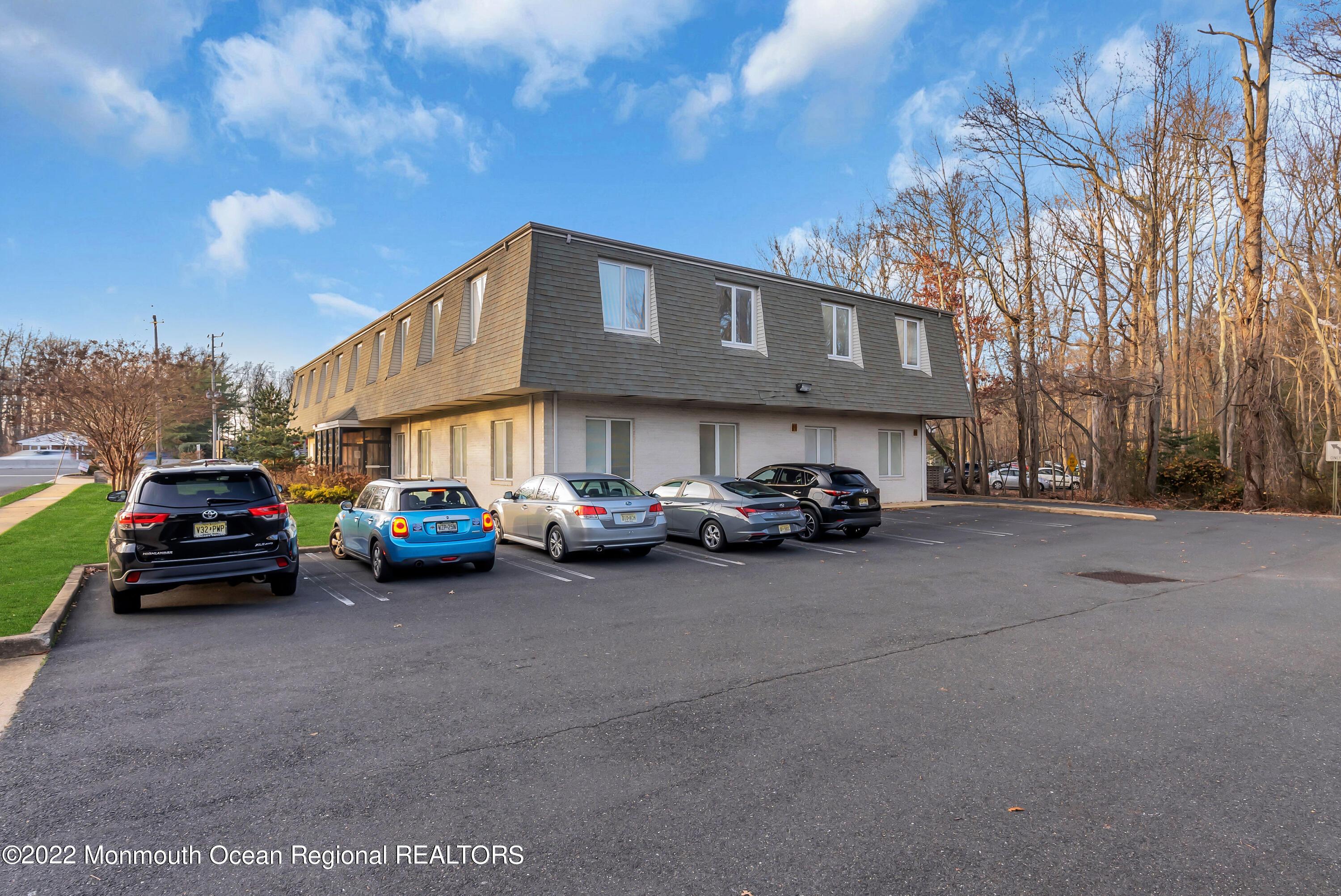 Photo of 1405 Highway 35 2 floor Middle, Ocean Twp NJ 07755