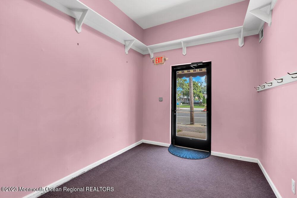 Photo of 711 Main Street, Avon-by-the-sea NJ 07717