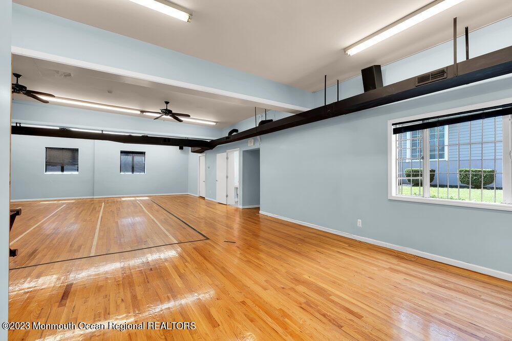 Photo of 711 Main Street, Avon-by-the-sea NJ 07717