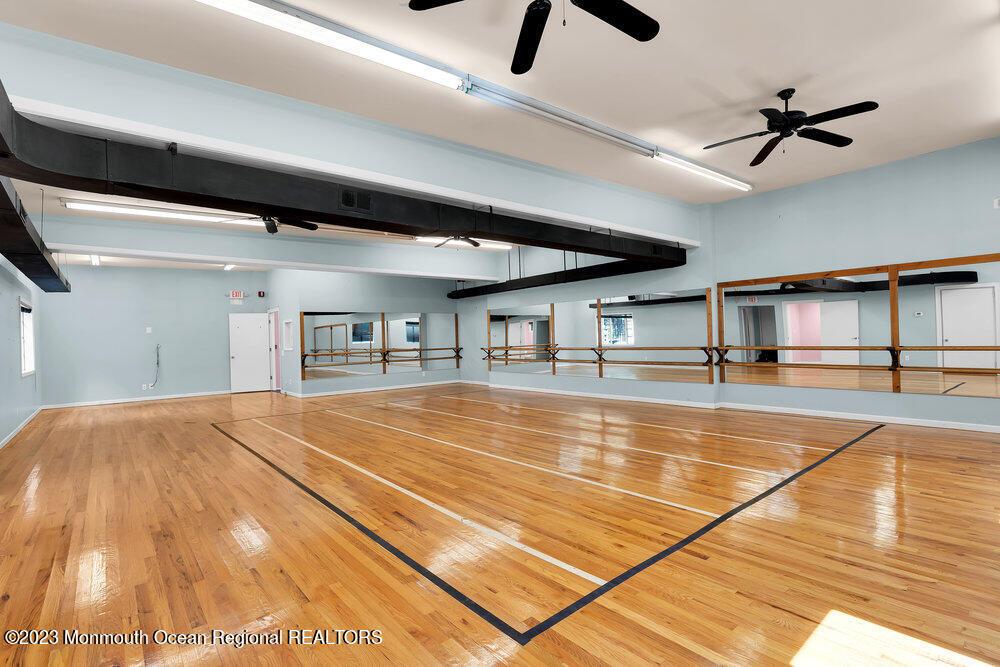 Photo of 711 Main Street, Avon-by-the-sea NJ 07717