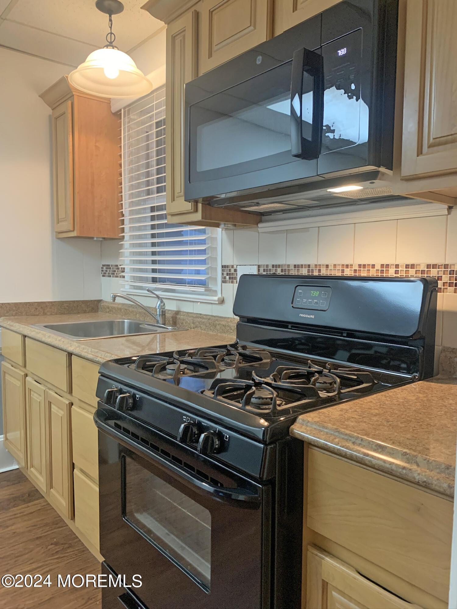 Photo of 120 Main Street, Avon-by-the-sea NJ 07717