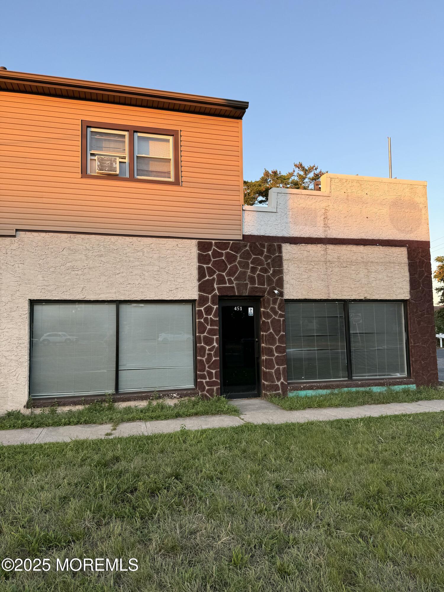 Image of 451 Atlantic City Boulevard, Beachwood NJ 08722