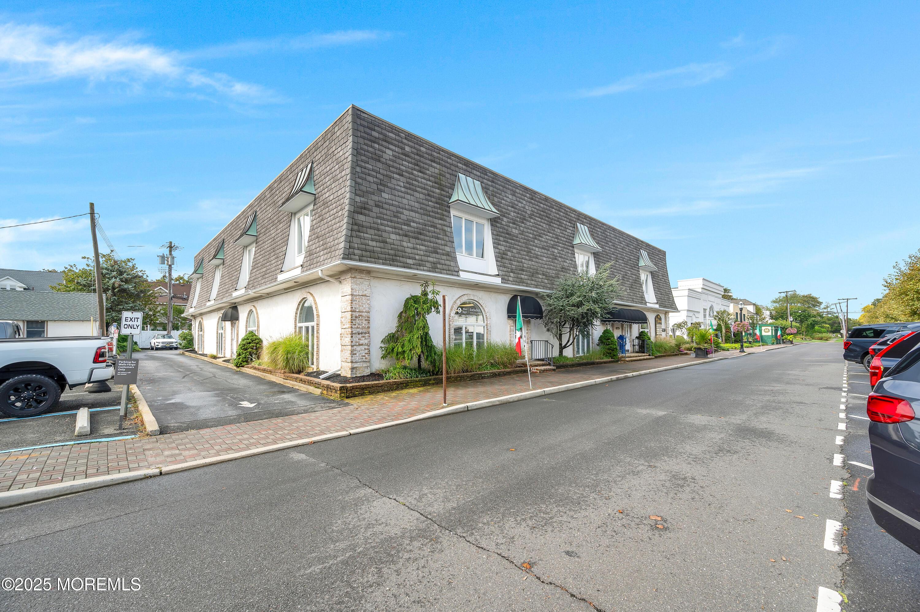 Photo of 309 Morris Avenue E, Spring Lake NJ 07762