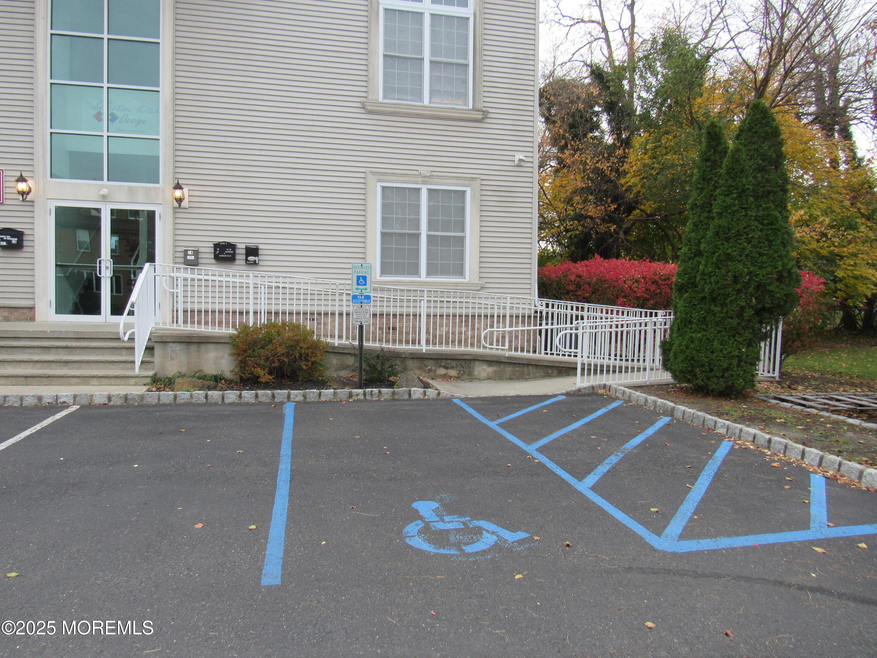 Photo of 100 Lakeview Drive 1A, Monroe NJ 08831