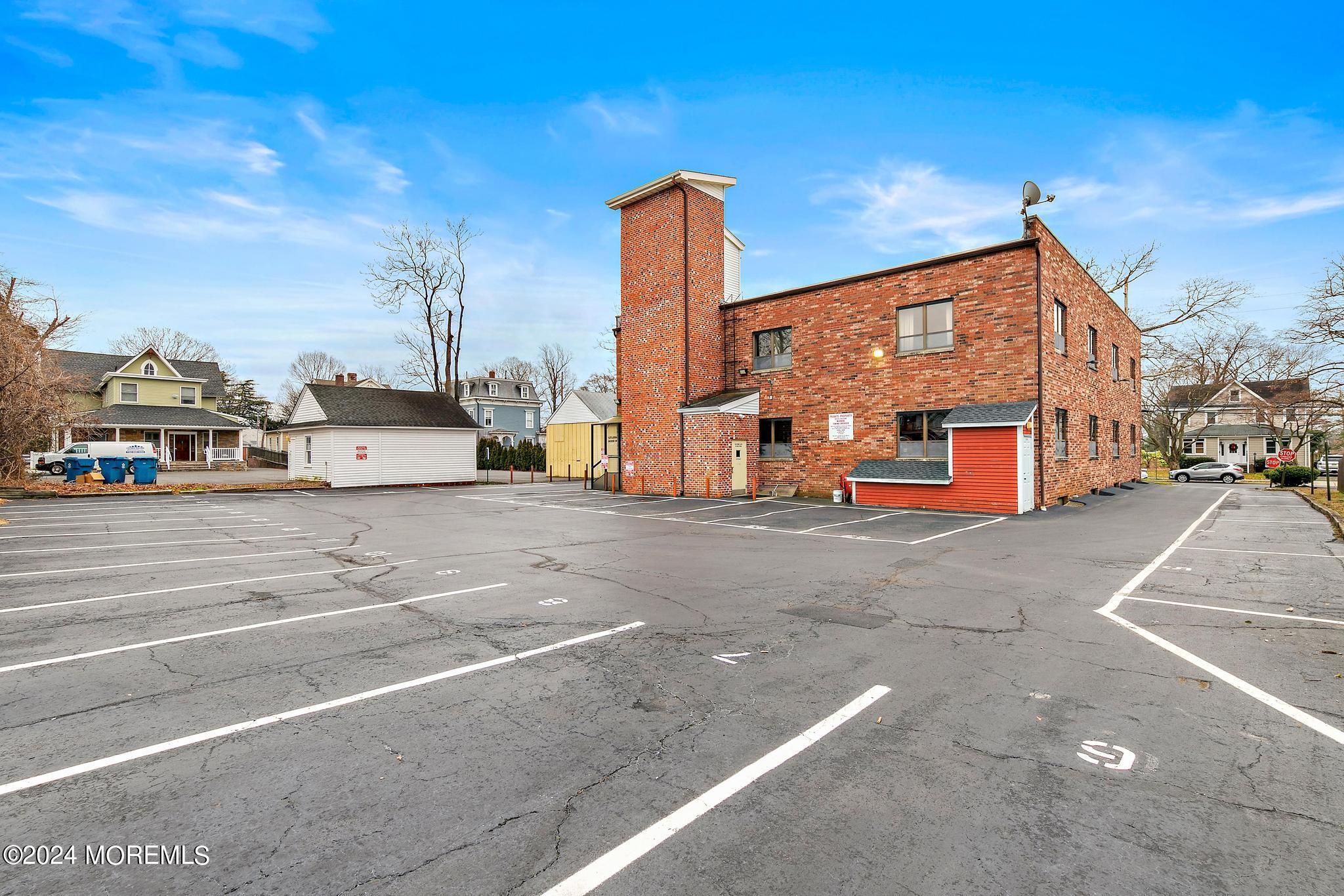 Photo of 188 Bergen Place, Red Bank NJ 07701