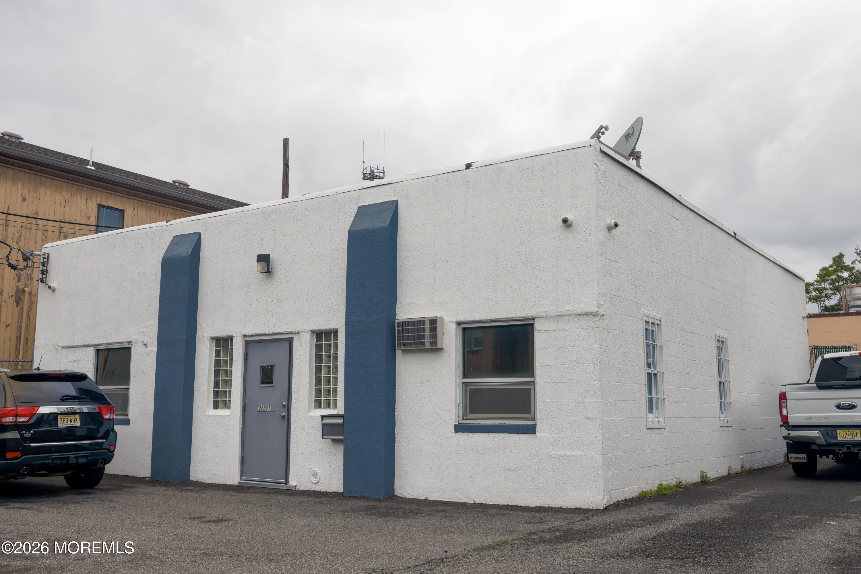 Image of 231 1st Avenue, Roselle NJ 07203