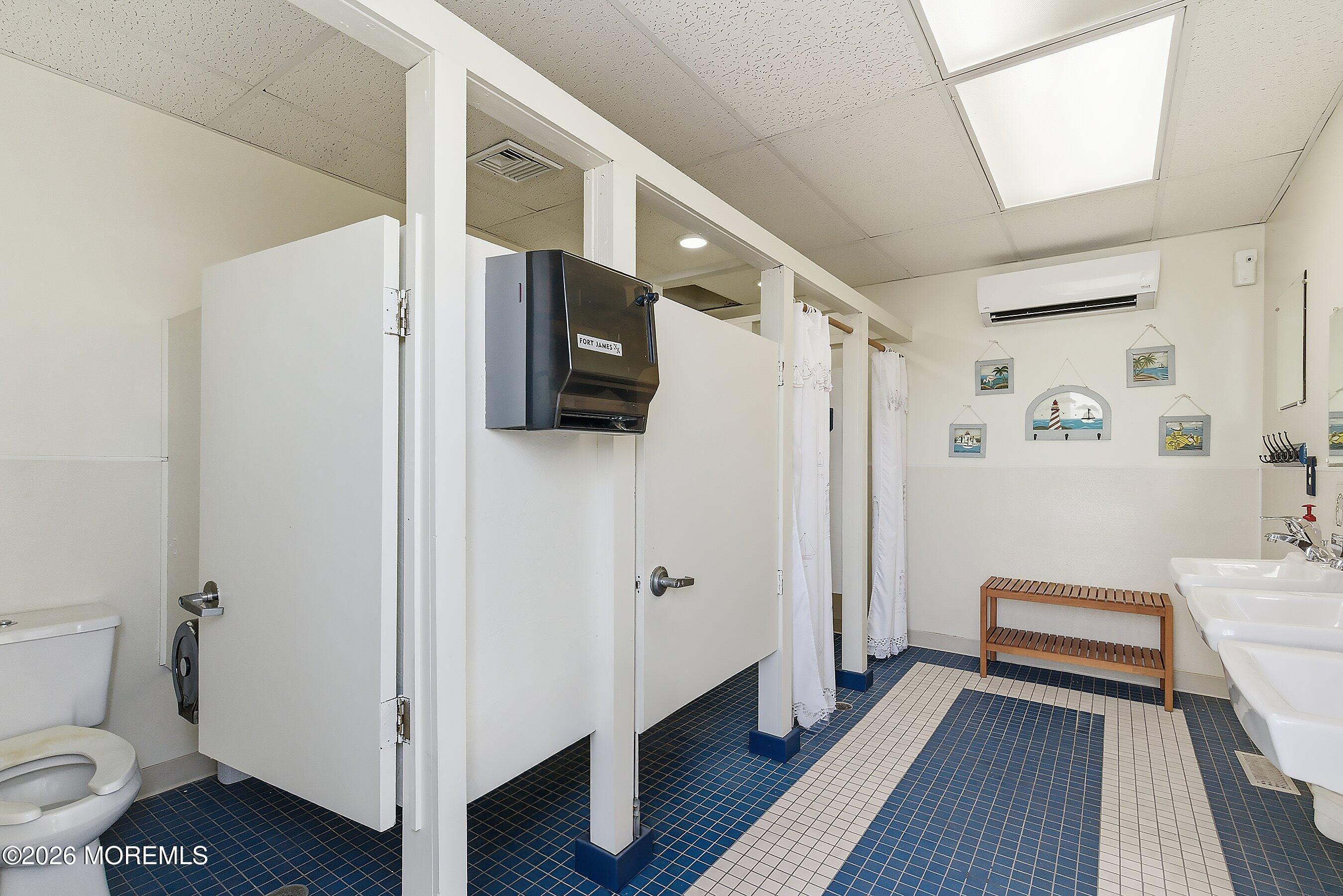 Photo of 100 Harbor Inn Road, Bayville NJ 08721