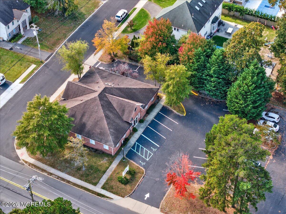 Photo of 246 Monmouth Road, Oakhurst NJ 07755