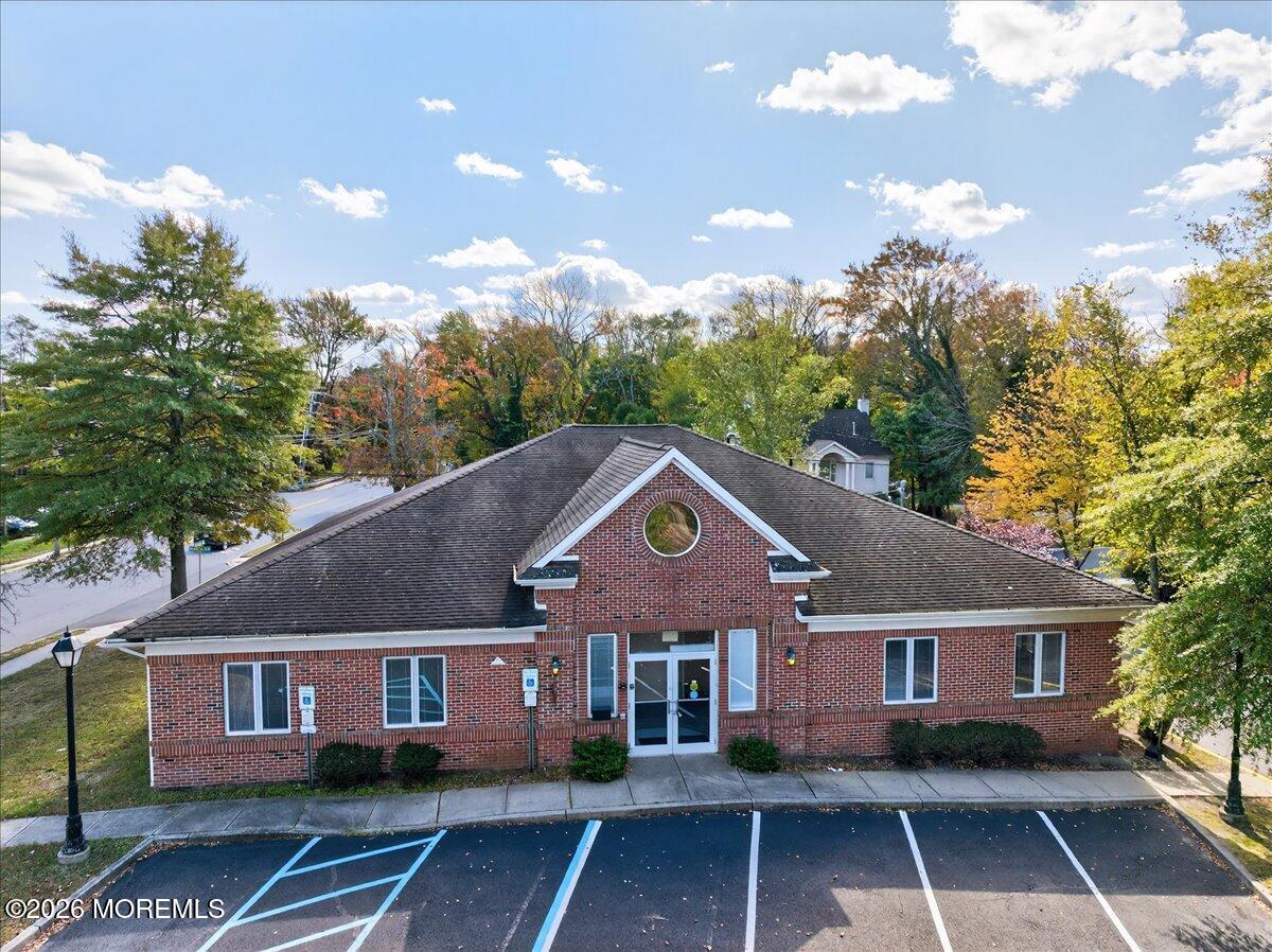 Photo of 246 Monmouth Road, Oakhurst NJ 07755