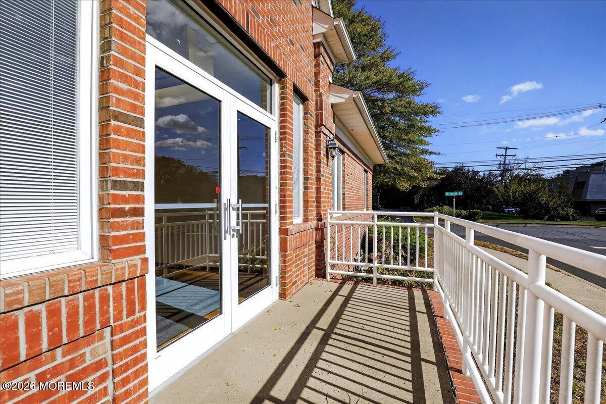 Photo of 246 Monmouth Road, Oakhurst NJ 07755