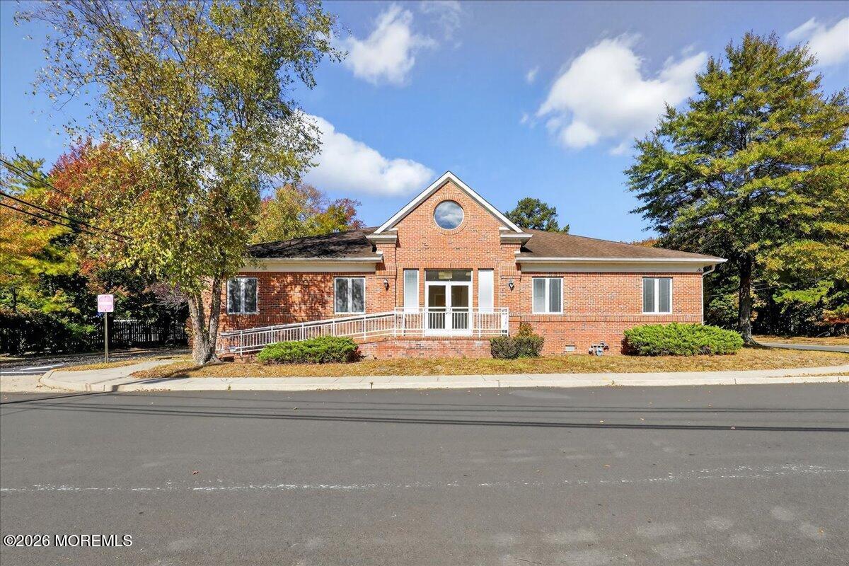 Photo of 246 Monmouth Road, Oakhurst NJ 07755