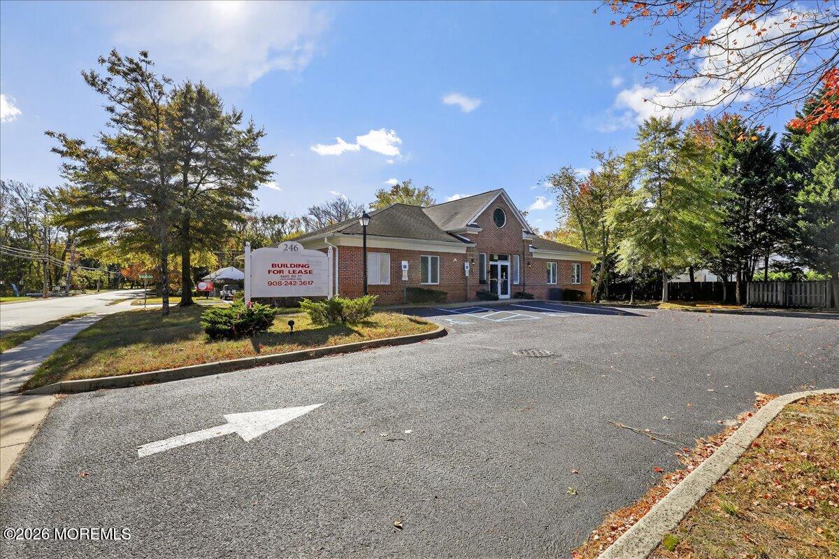 Photo of 246 Monmouth Road, Oakhurst NJ 07755