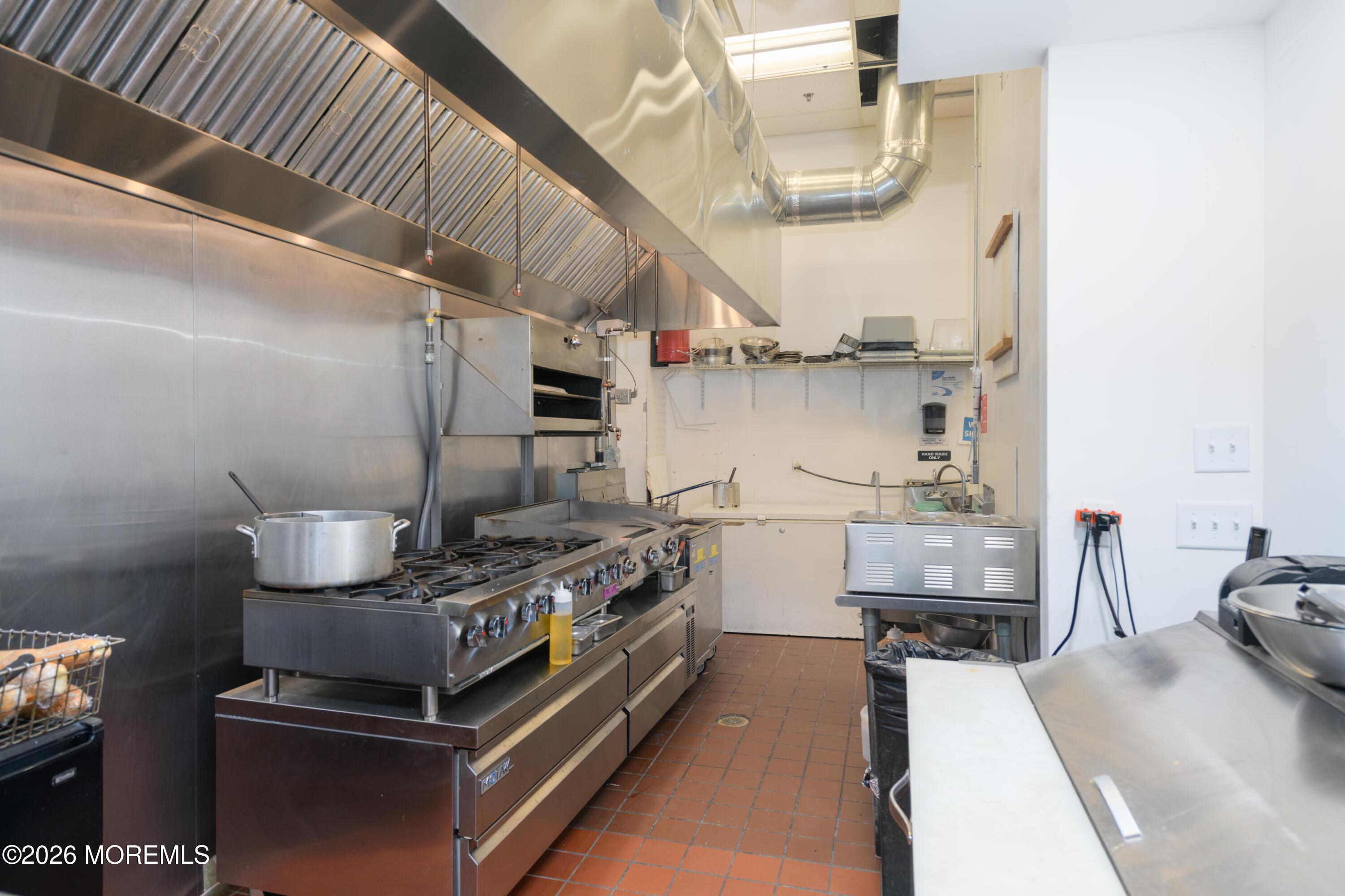 Photo of 2100 35 9, Sea Girt NJ 08750