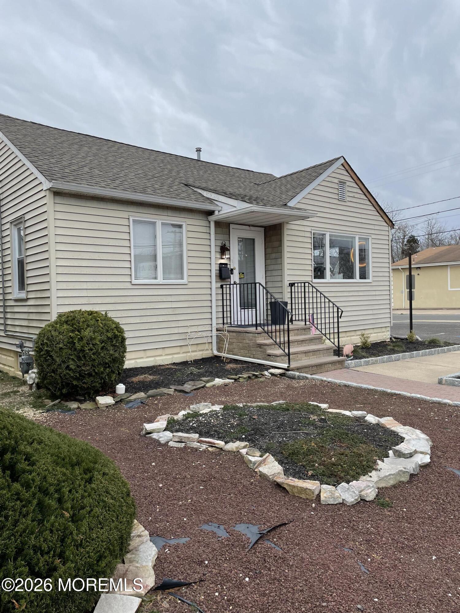 Photo of 30 Union Avenue, Lakehurst NJ 08733
