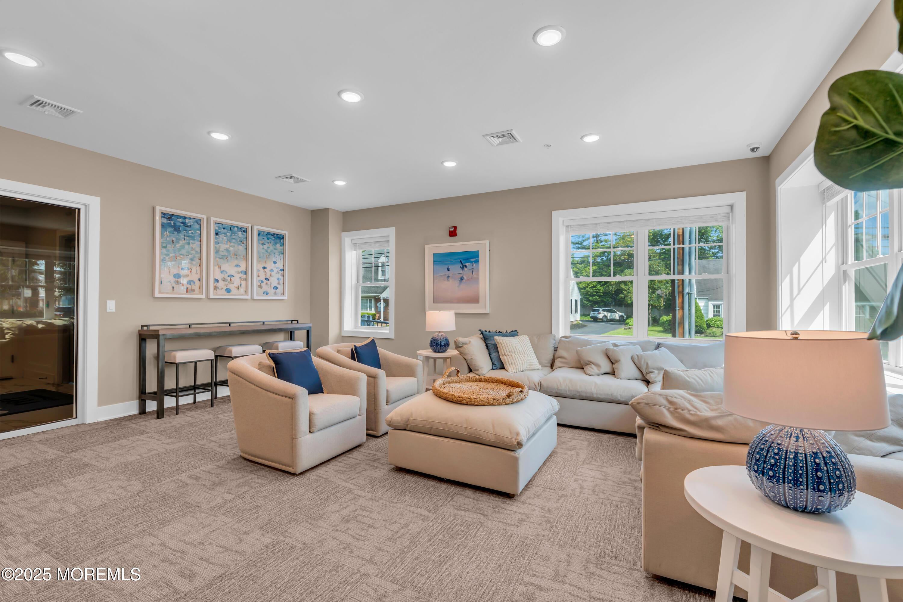 Fully Furnished Common Room