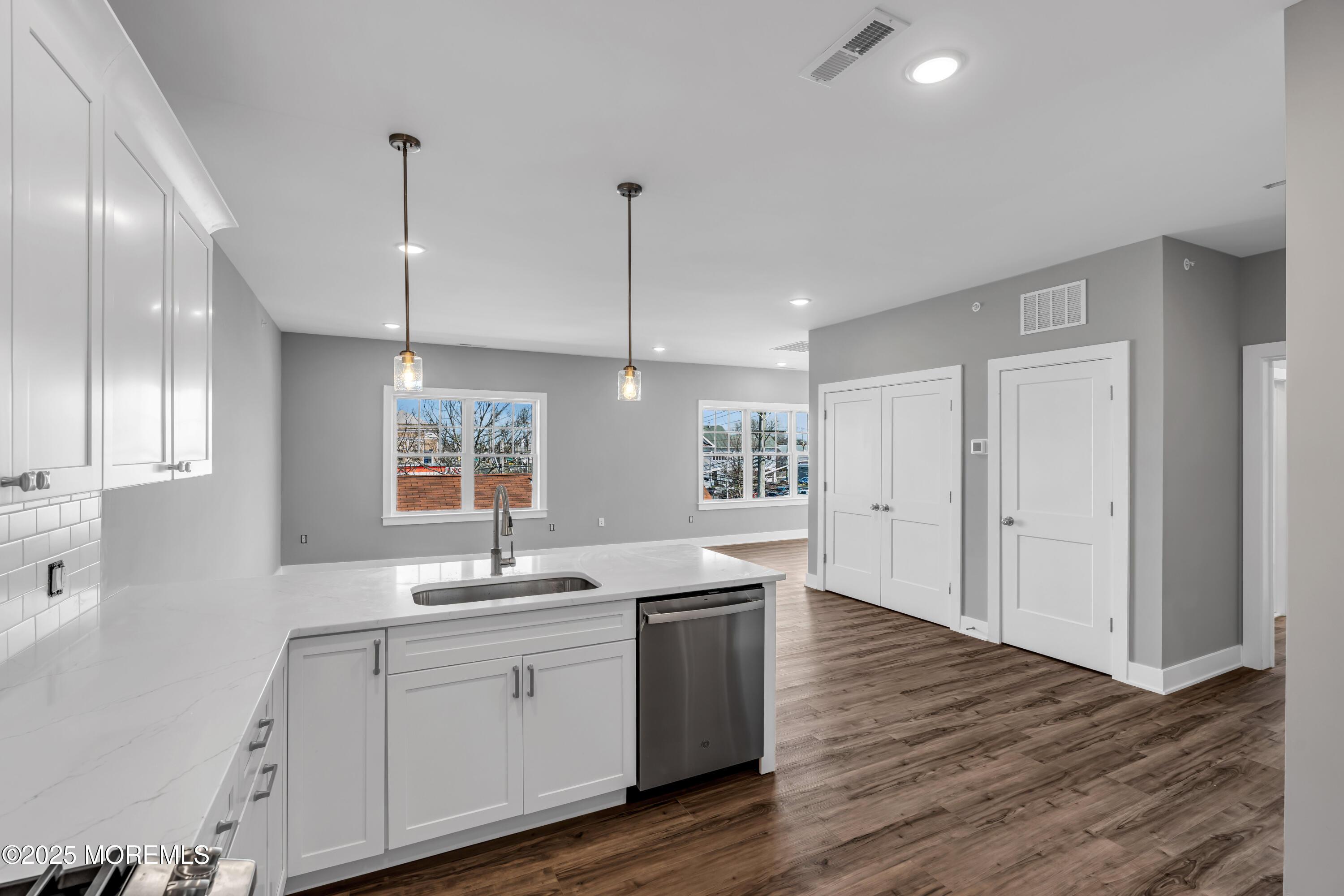 Photo of 33 Union Avenue, Manasquan NJ 08736