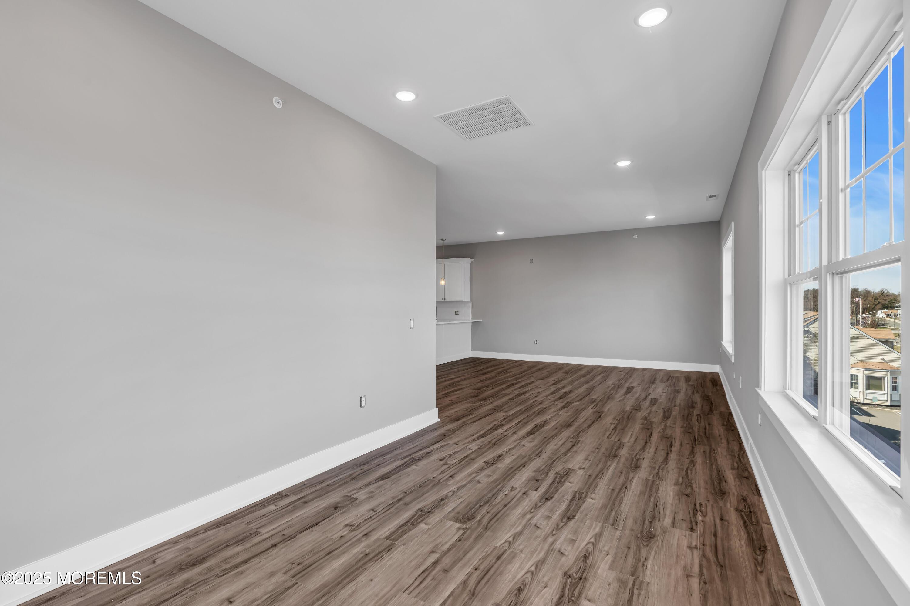 Photo of 33 Union Avenue, Manasquan NJ 08736
