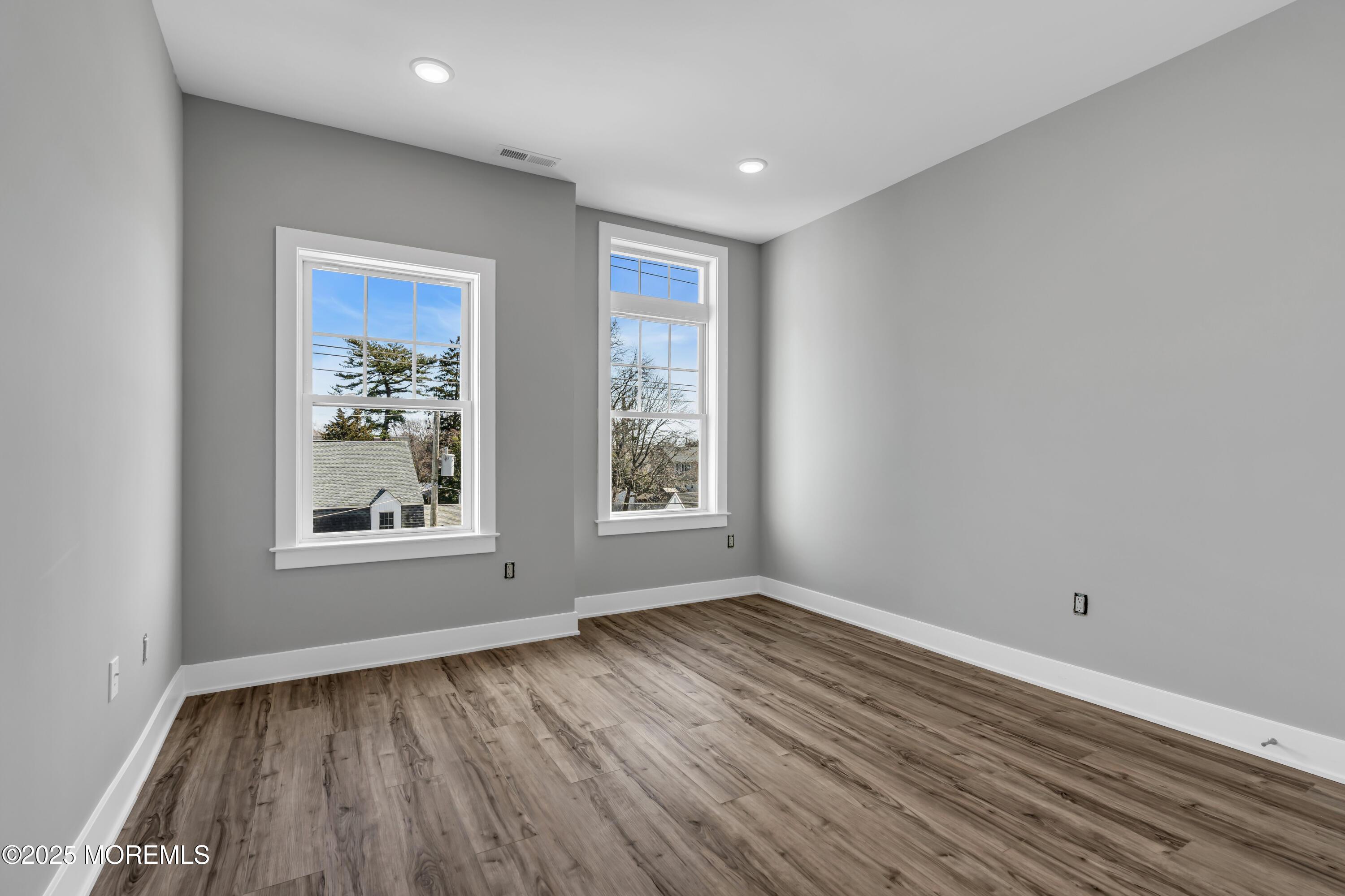 Photo of 33 Union Avenue, Manasquan NJ 08736
