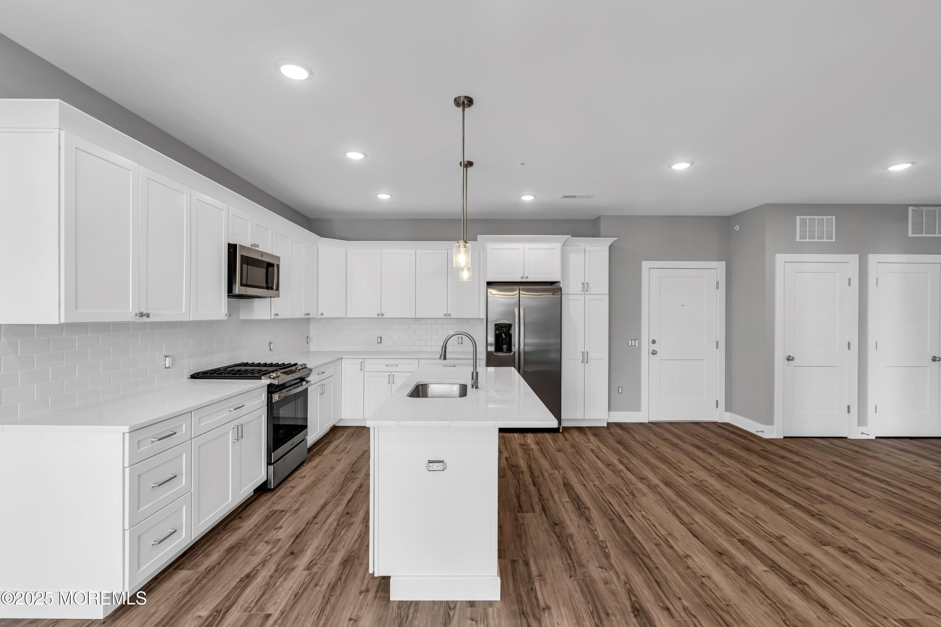 Photo of 33 Union Avenue, Manasquan NJ 08736