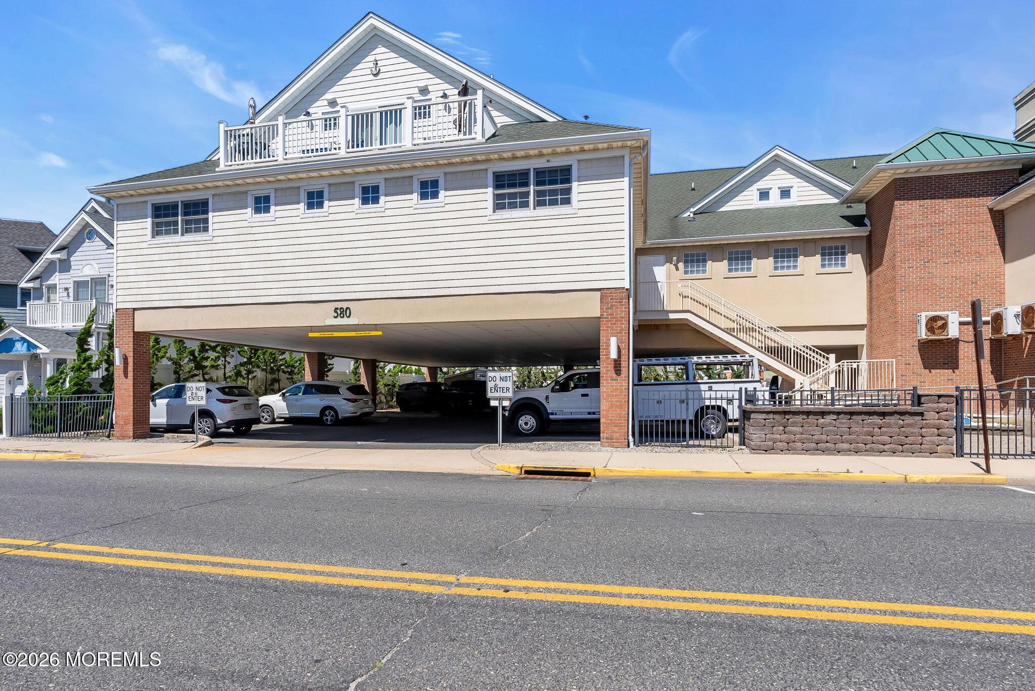 Photo of 580 Main Street 1, Manasquan NJ 08736