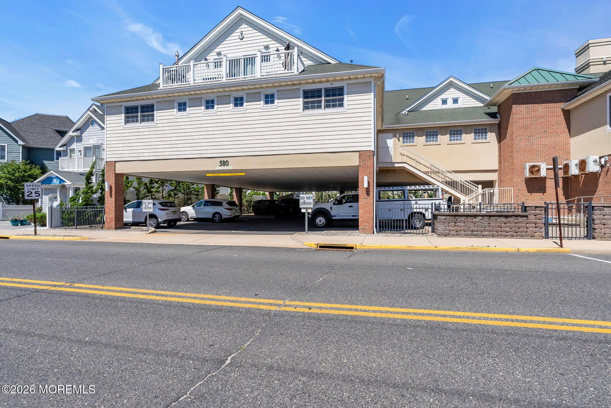 Photo of 580 Main Street 1, Manasquan NJ 08736