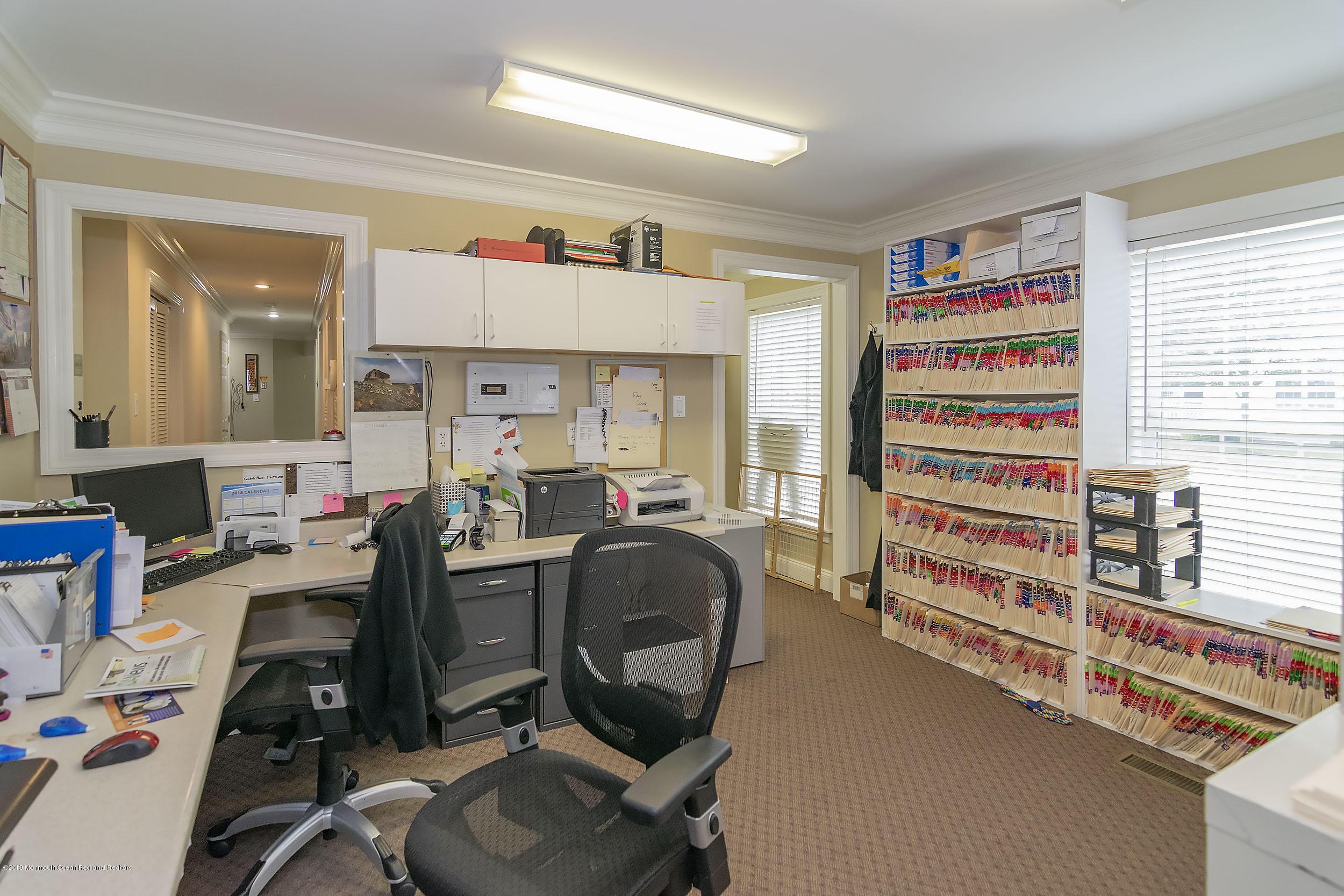 TENANT'S RECEPTION AREA