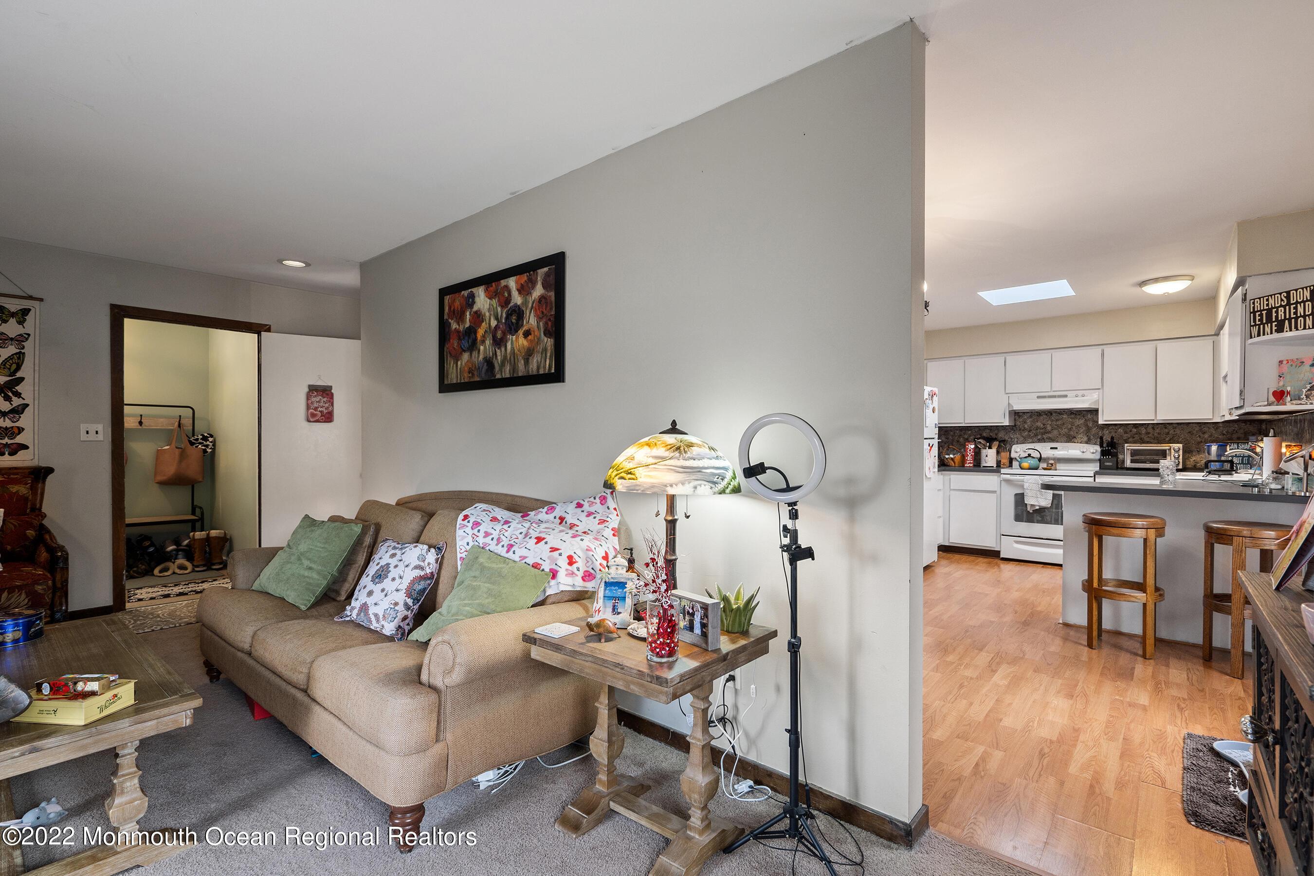 Photo of 608 Union Avenue, Brielle NJ 08730