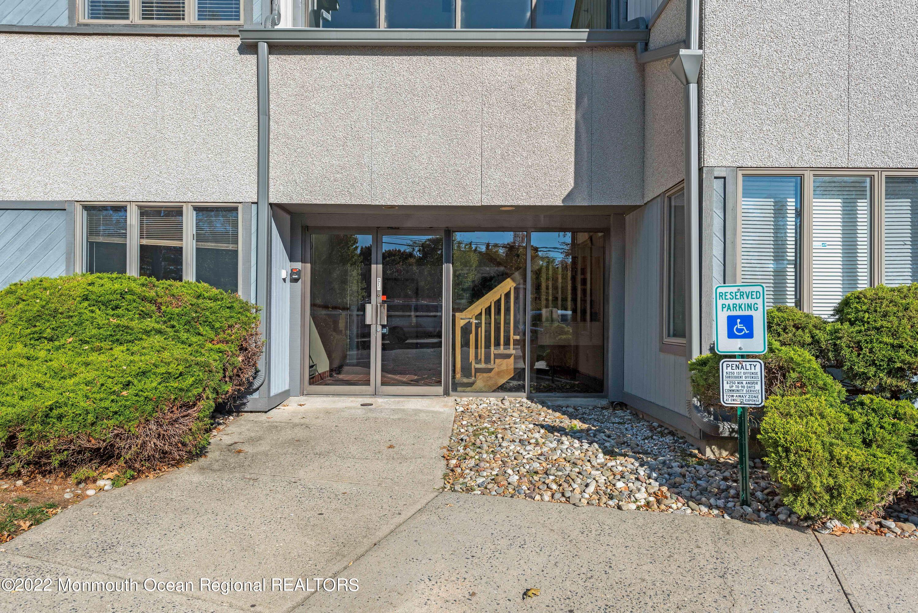 Photo of 1540 State Route 138 208, Wall NJ 07719