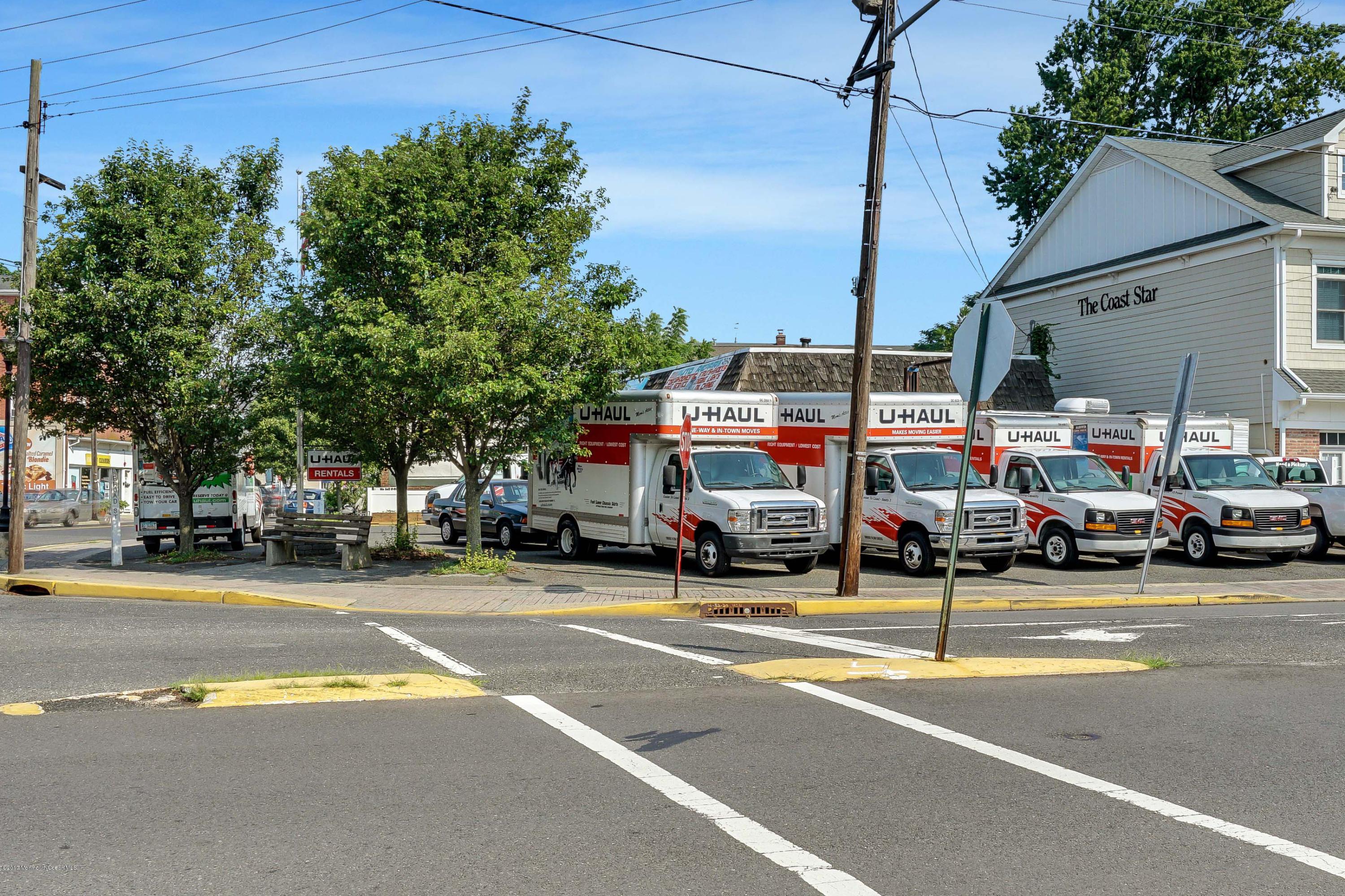 Photo of 86 Main Street, Manasquan NJ 08736