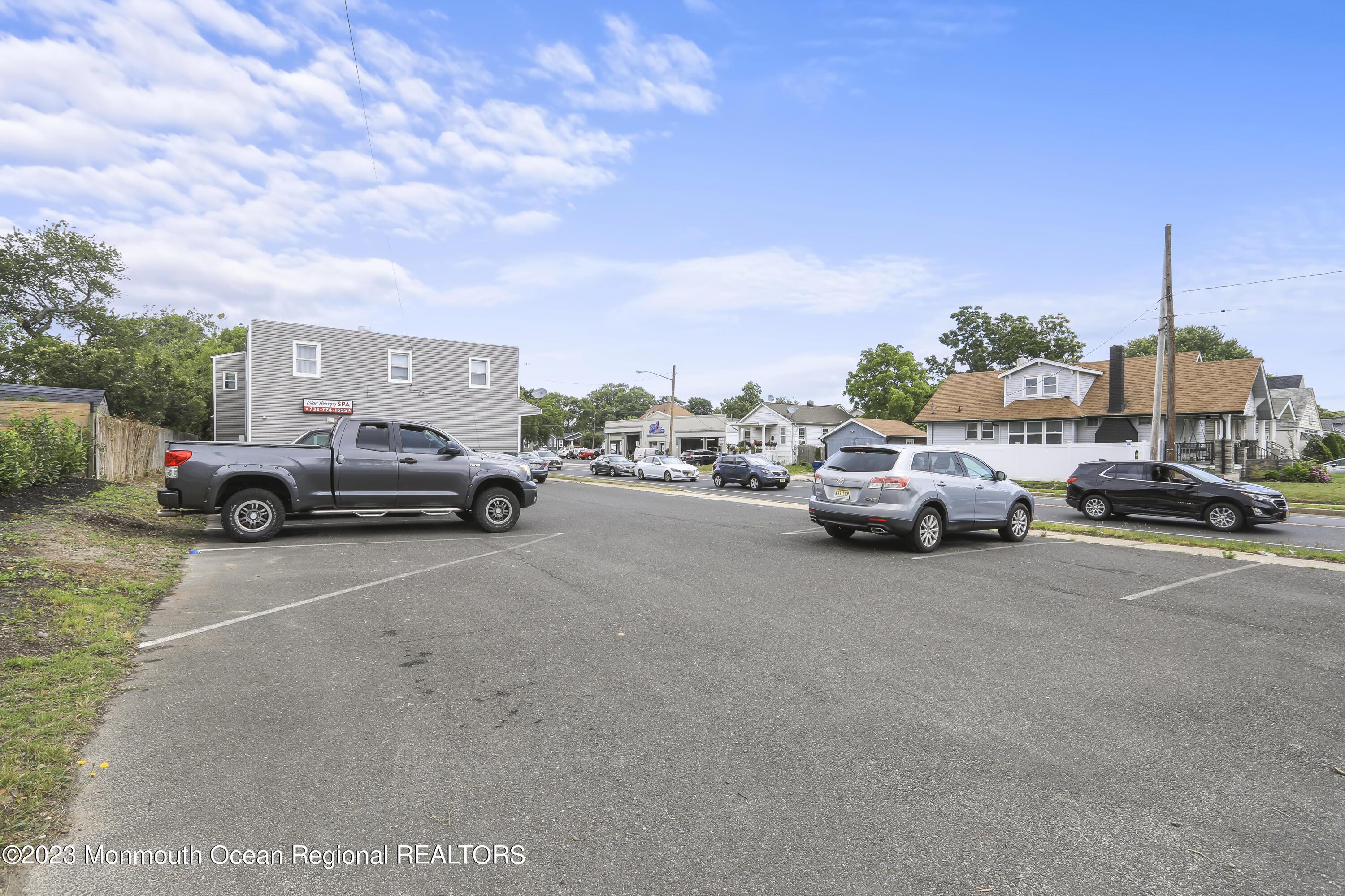 Photo of 605 State Route 35, Neptune Township NJ 07753