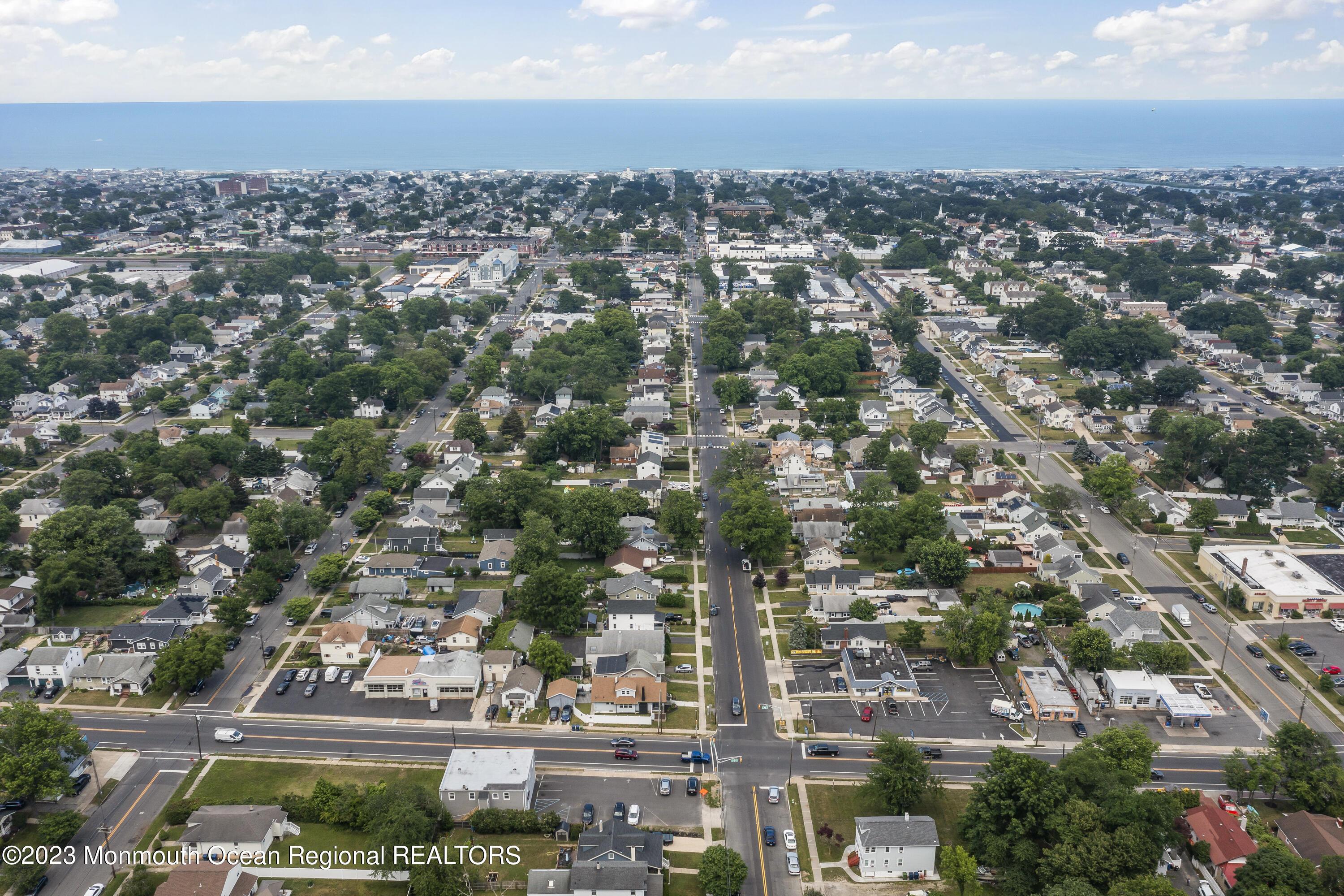 Photo of 605 State Route 35, Neptune Township NJ 07753