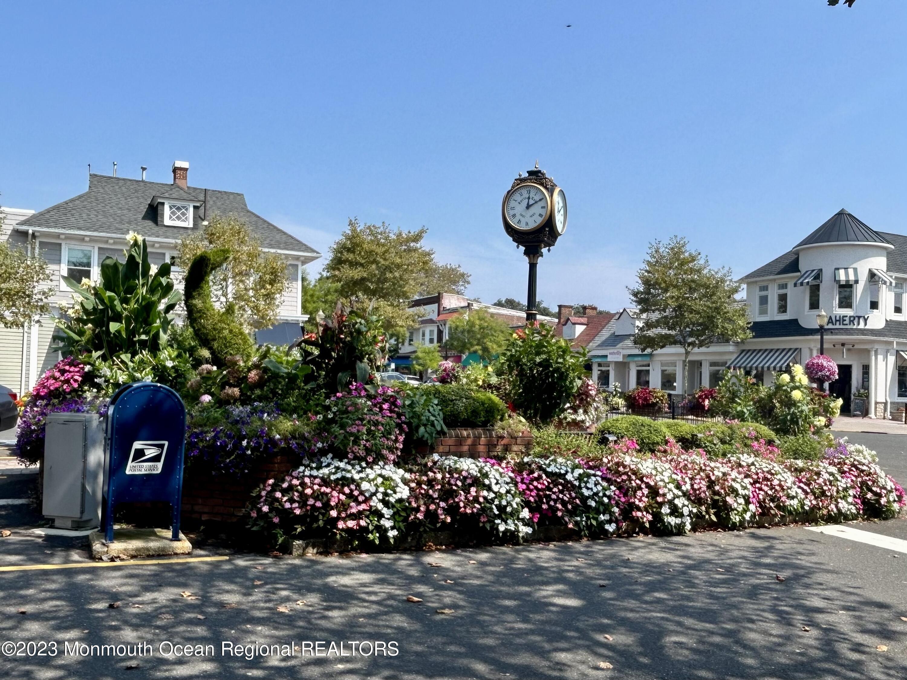 Corner of Morris and 3rd Ave