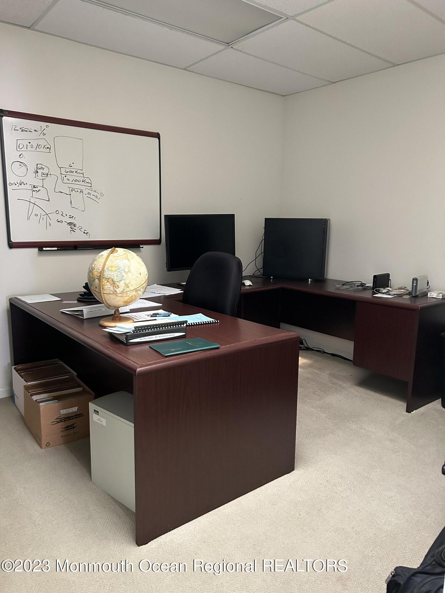 10 x 14 office 4