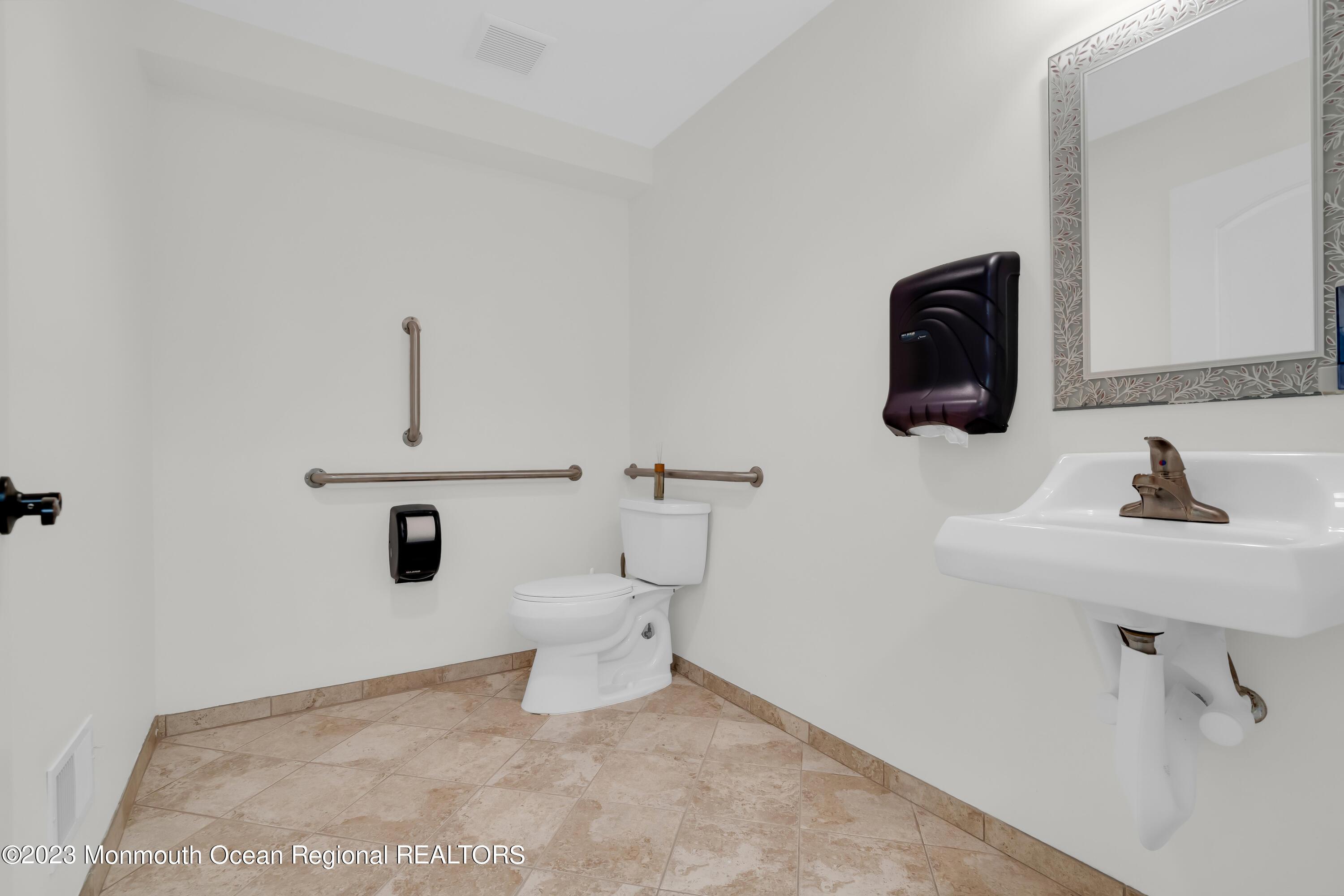 Photo of 512 Warren Avenue Level One, Spring Lake NJ 07762