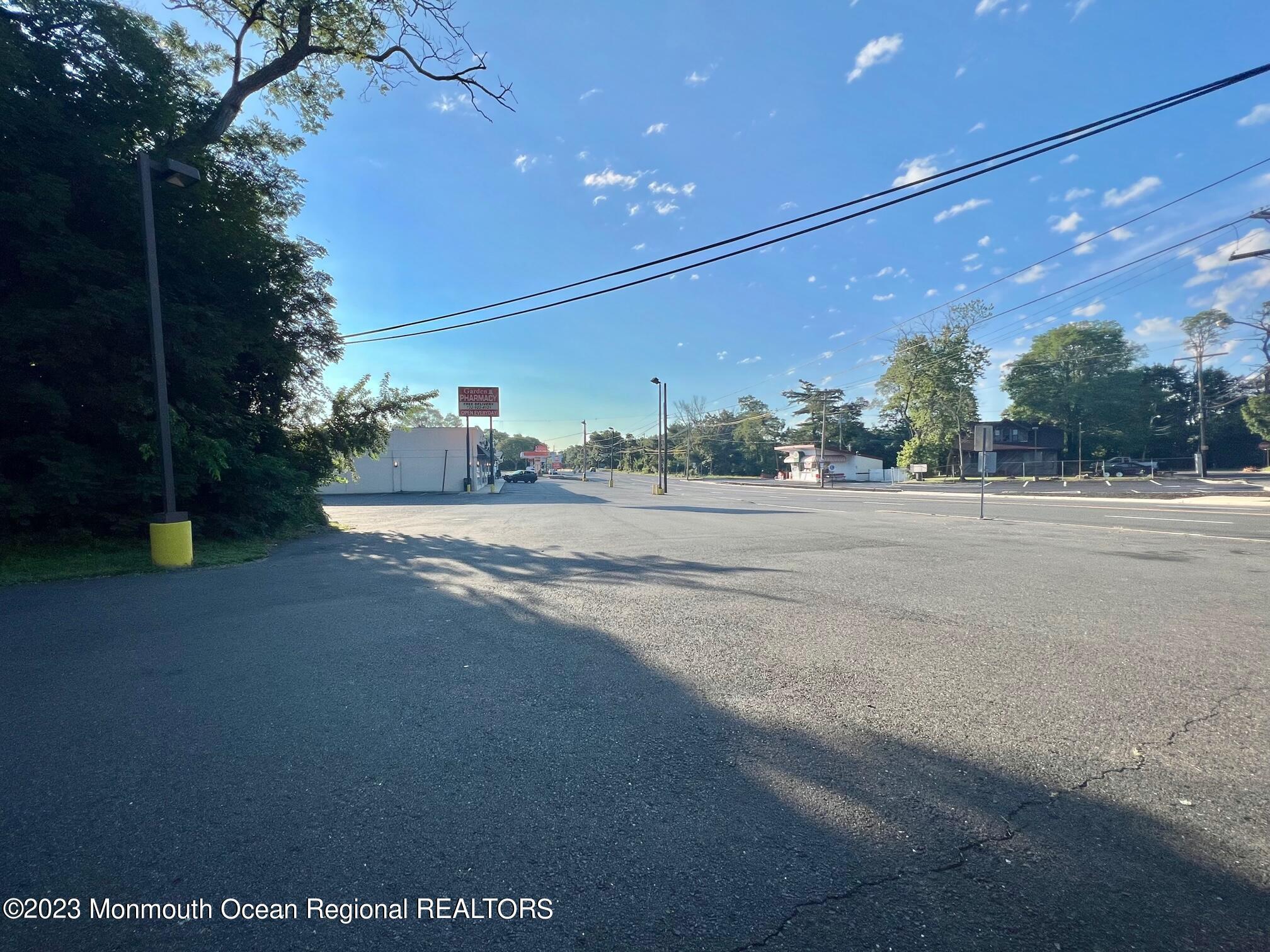 There is plenty of parking!