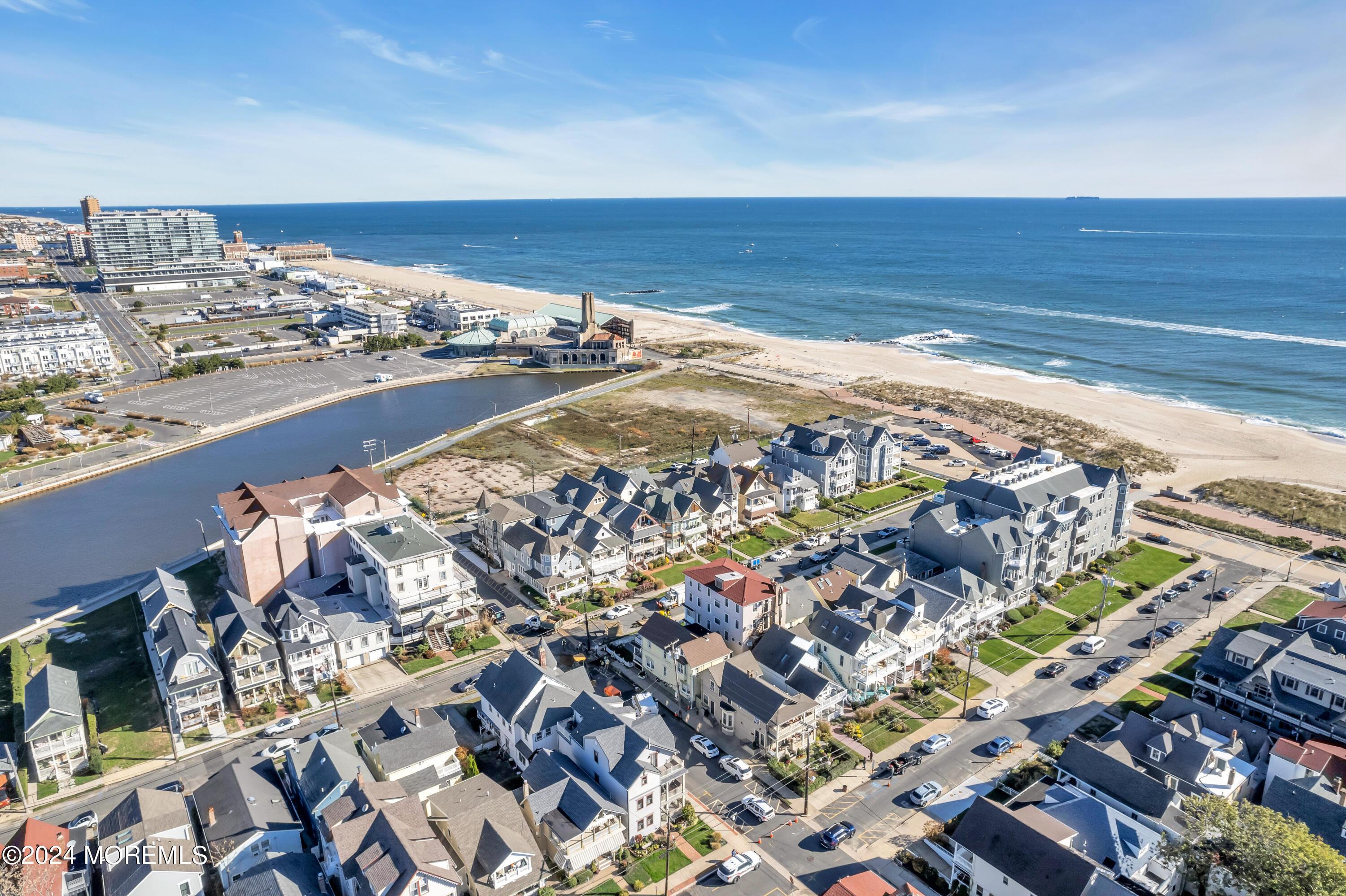 Photo of 14 Seaview Avenue, Ocean Grove NJ 07756