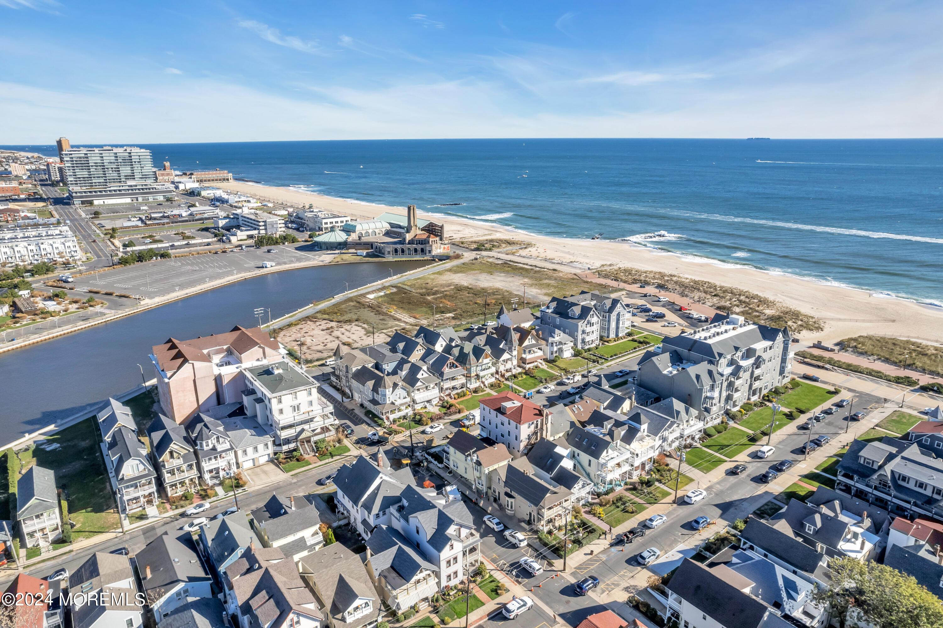 Photo of 14 Seaview Avenue, Ocean Grove NJ 07756