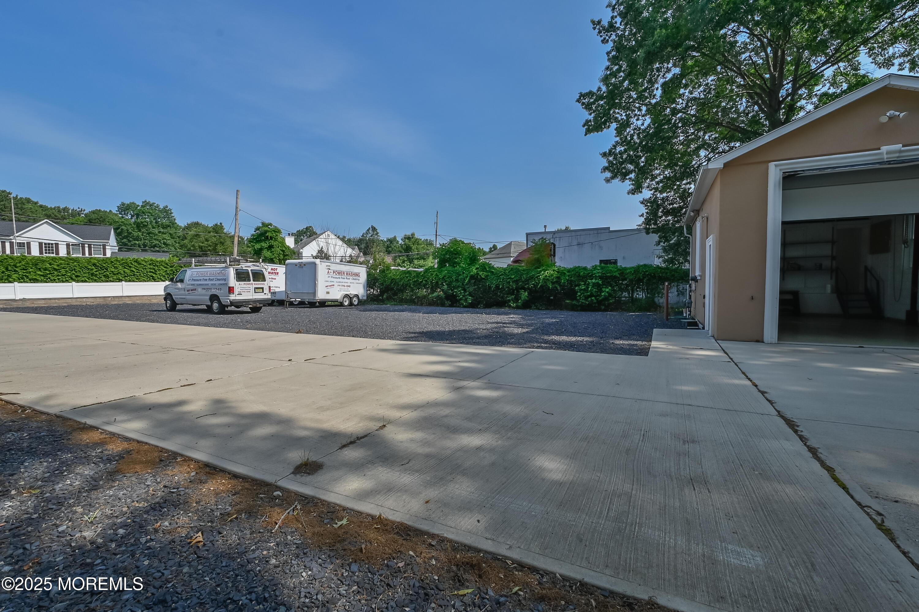 Photo of 33 Bordentown Trail, Jamesburg NJ 08831