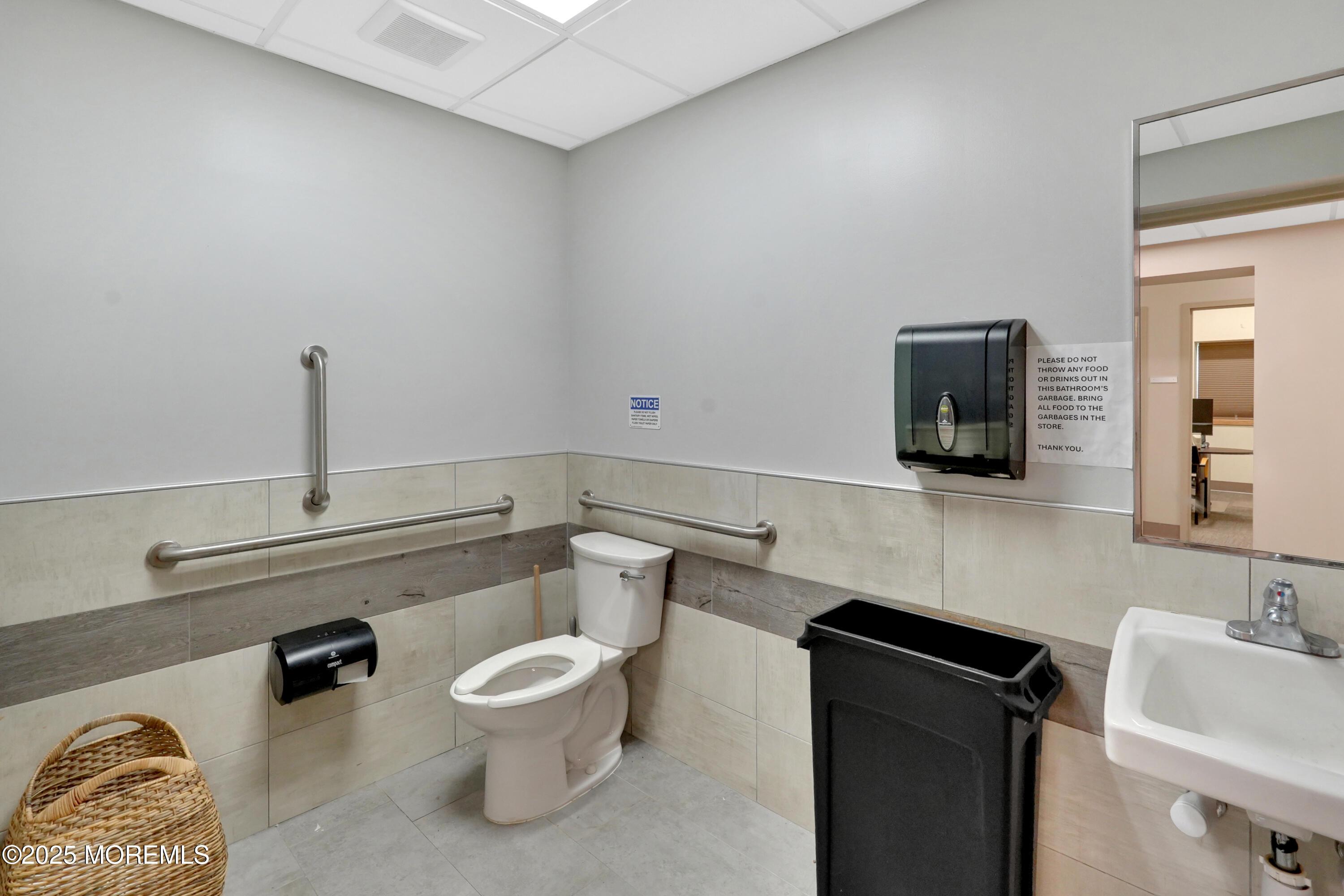 Bathroom #2