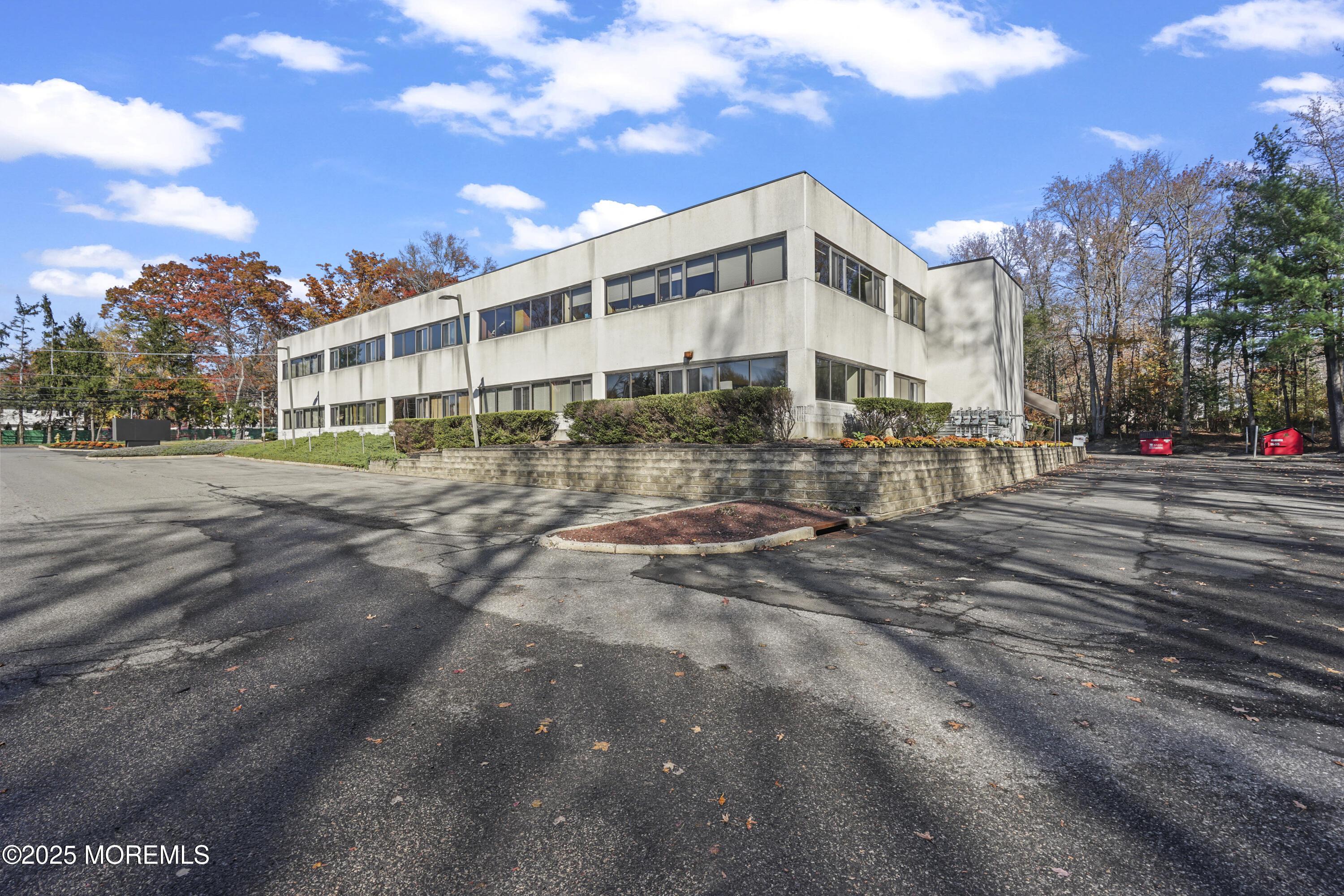 Photo of 225 Gordons Corner Road 2J, Manalapan NJ 07726