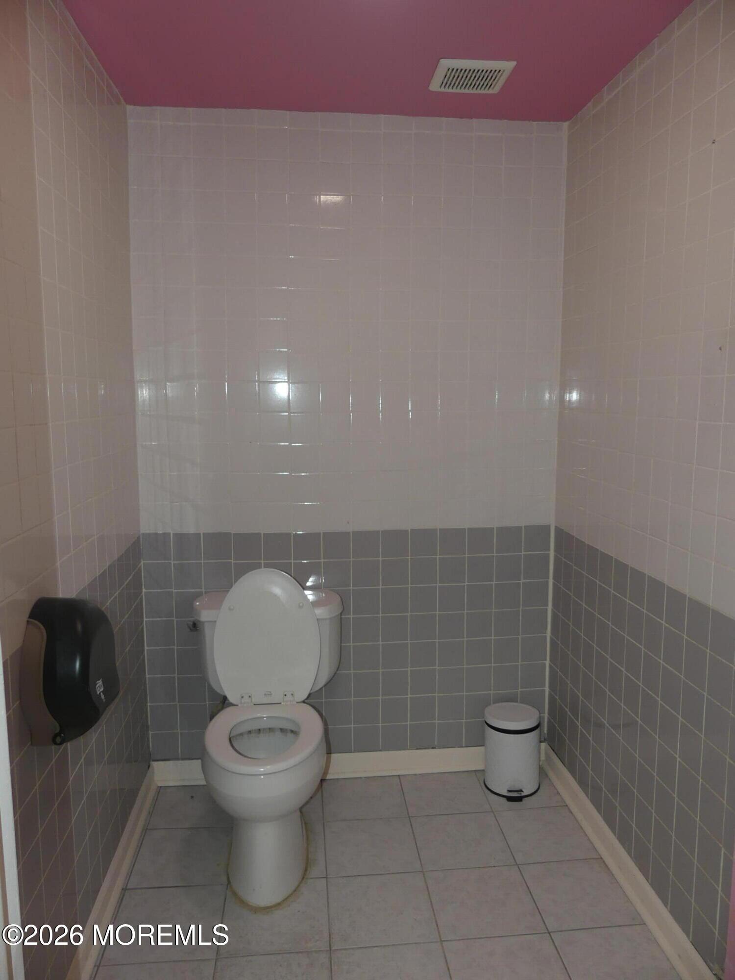 Photo of 718 Main Street, Bradley Beach NJ 07720