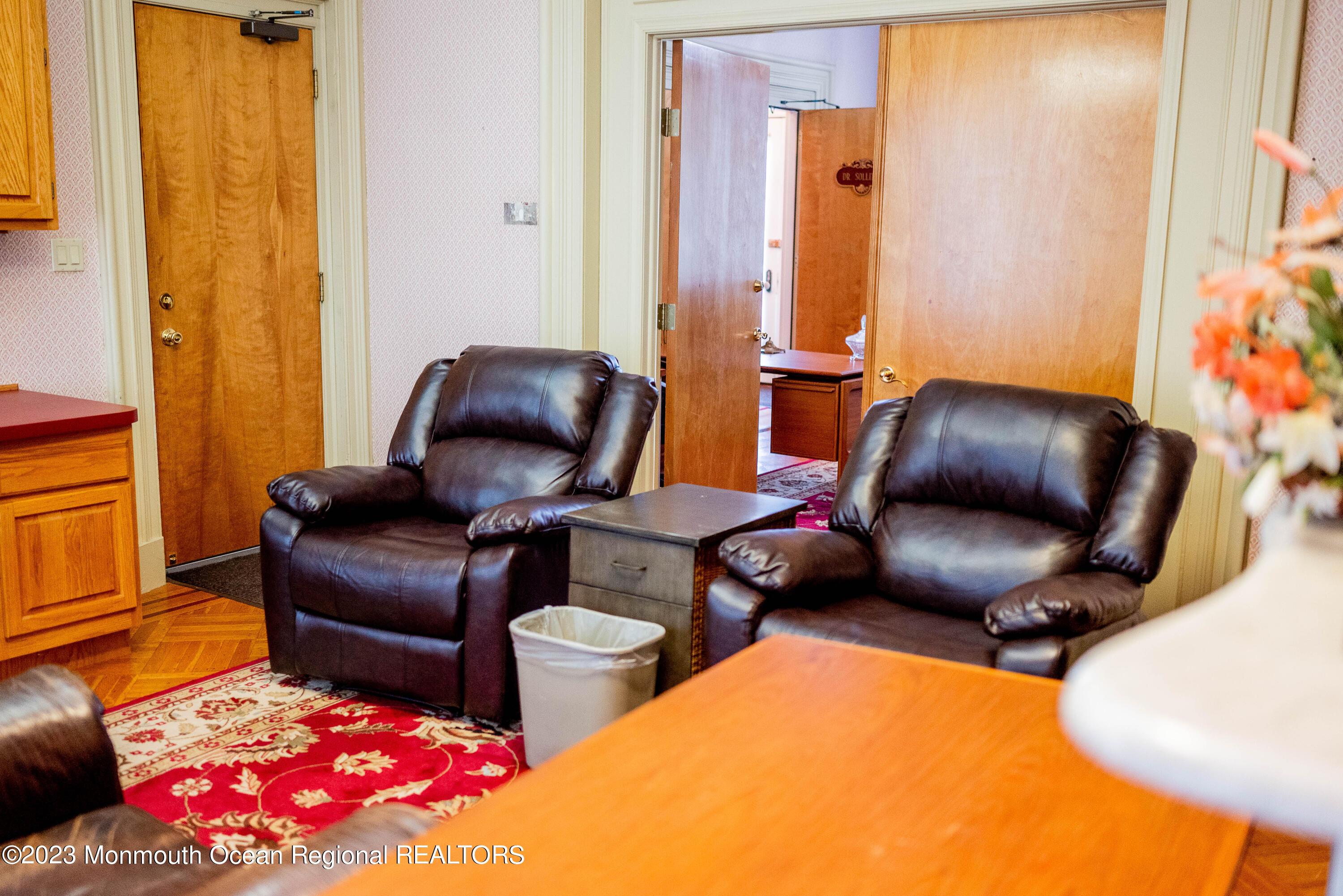 Rear office